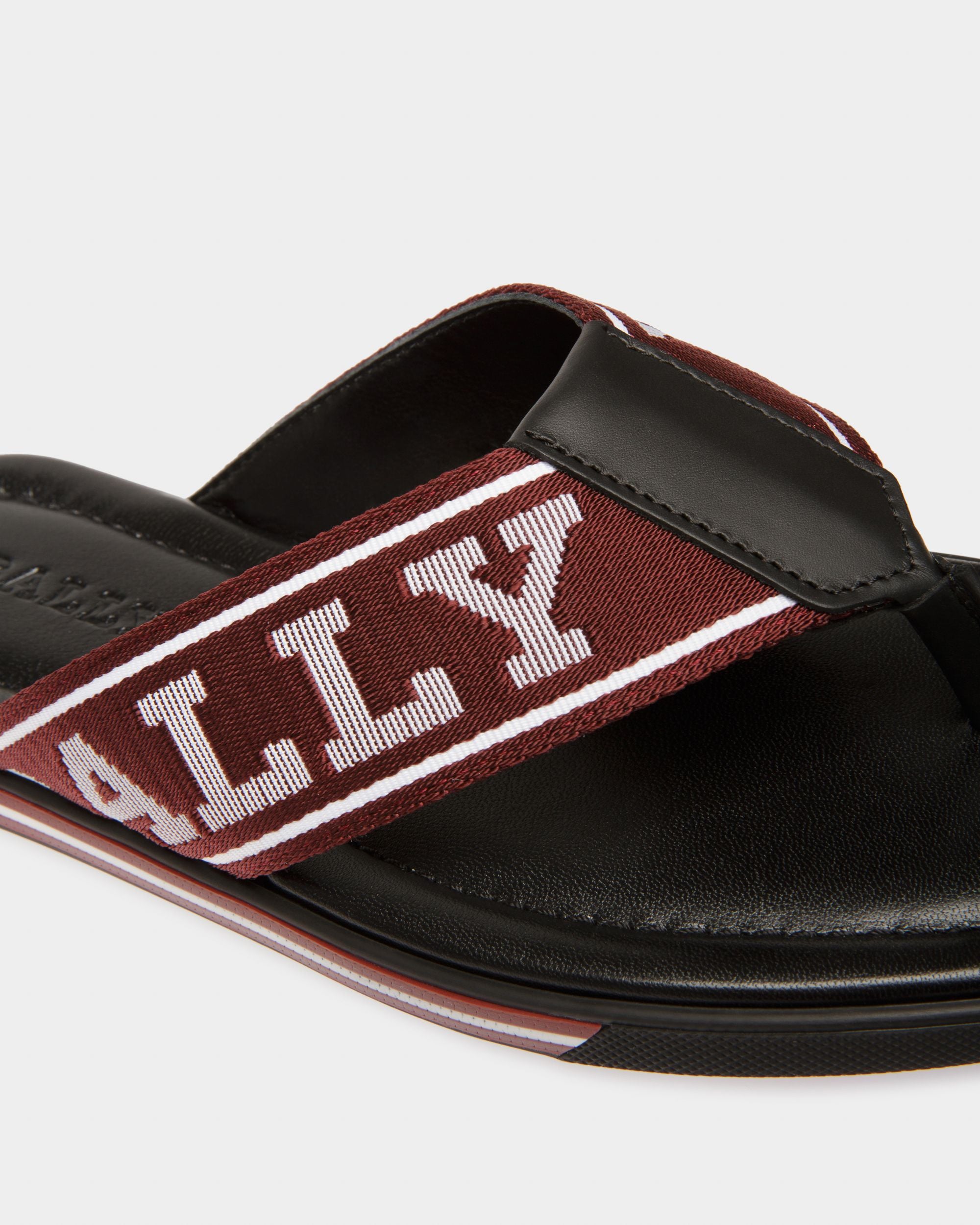 Border Zehentrennersandale Aus Leder Und Textil In Bally-Rot - Herren - Bally - 06