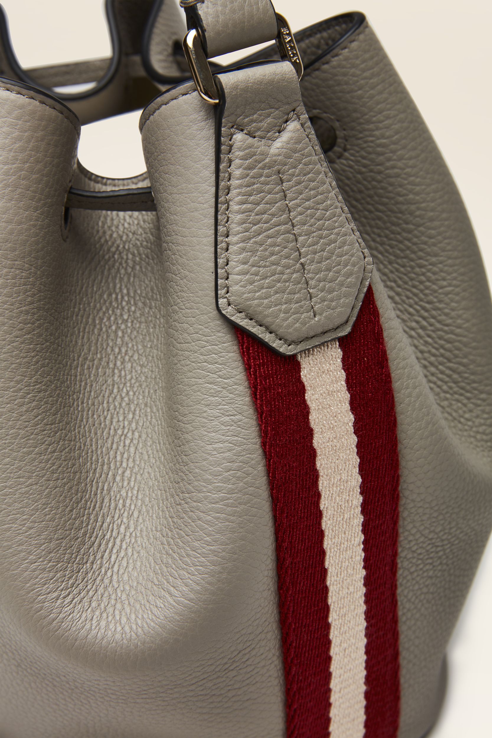 Women's Grey Leather Bucket Bag - Damen - Bally - 04