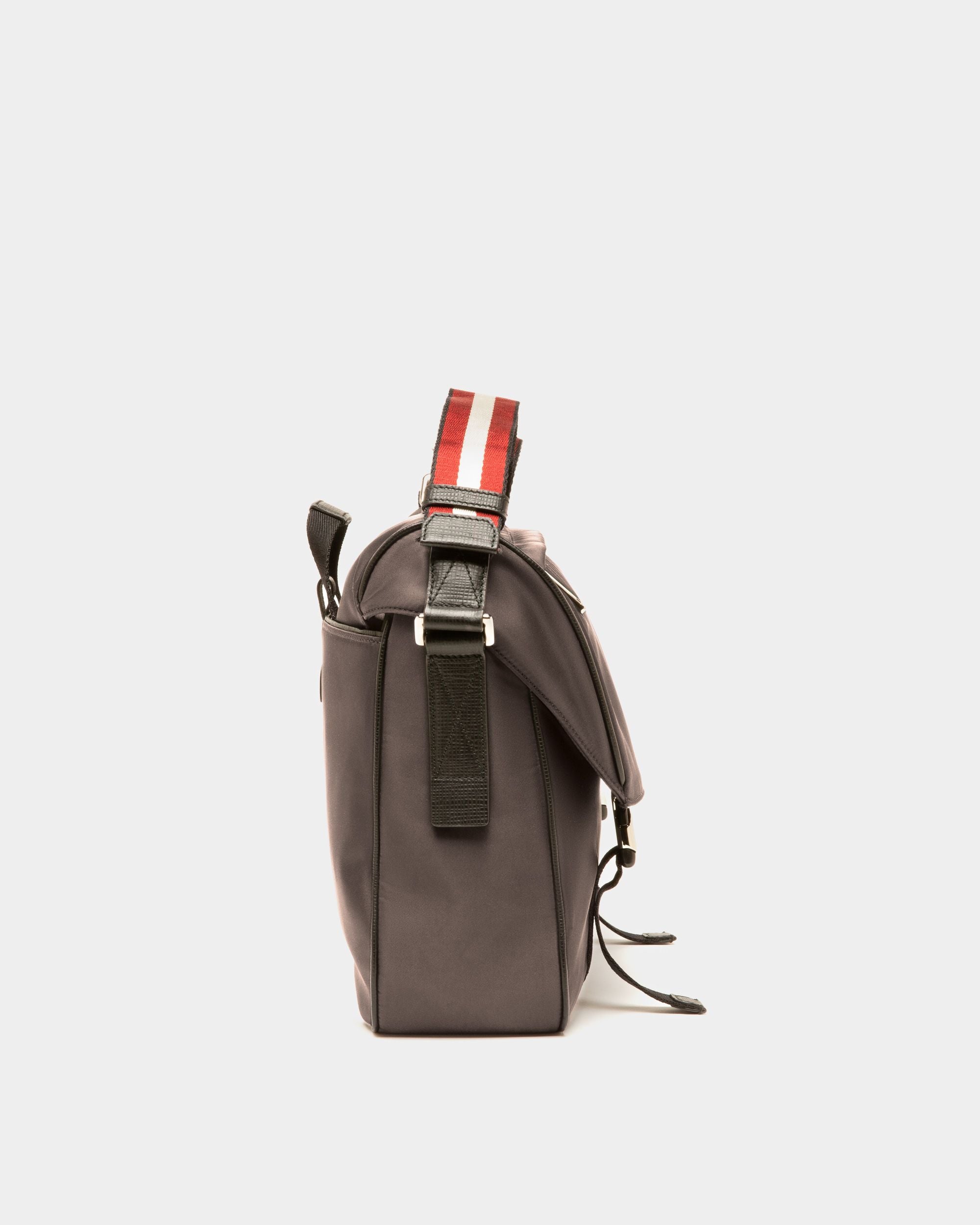 Fabro Messenger-Tasche Aus Militärgrünem Recyceltem Nylon - Herren - Bally - 03