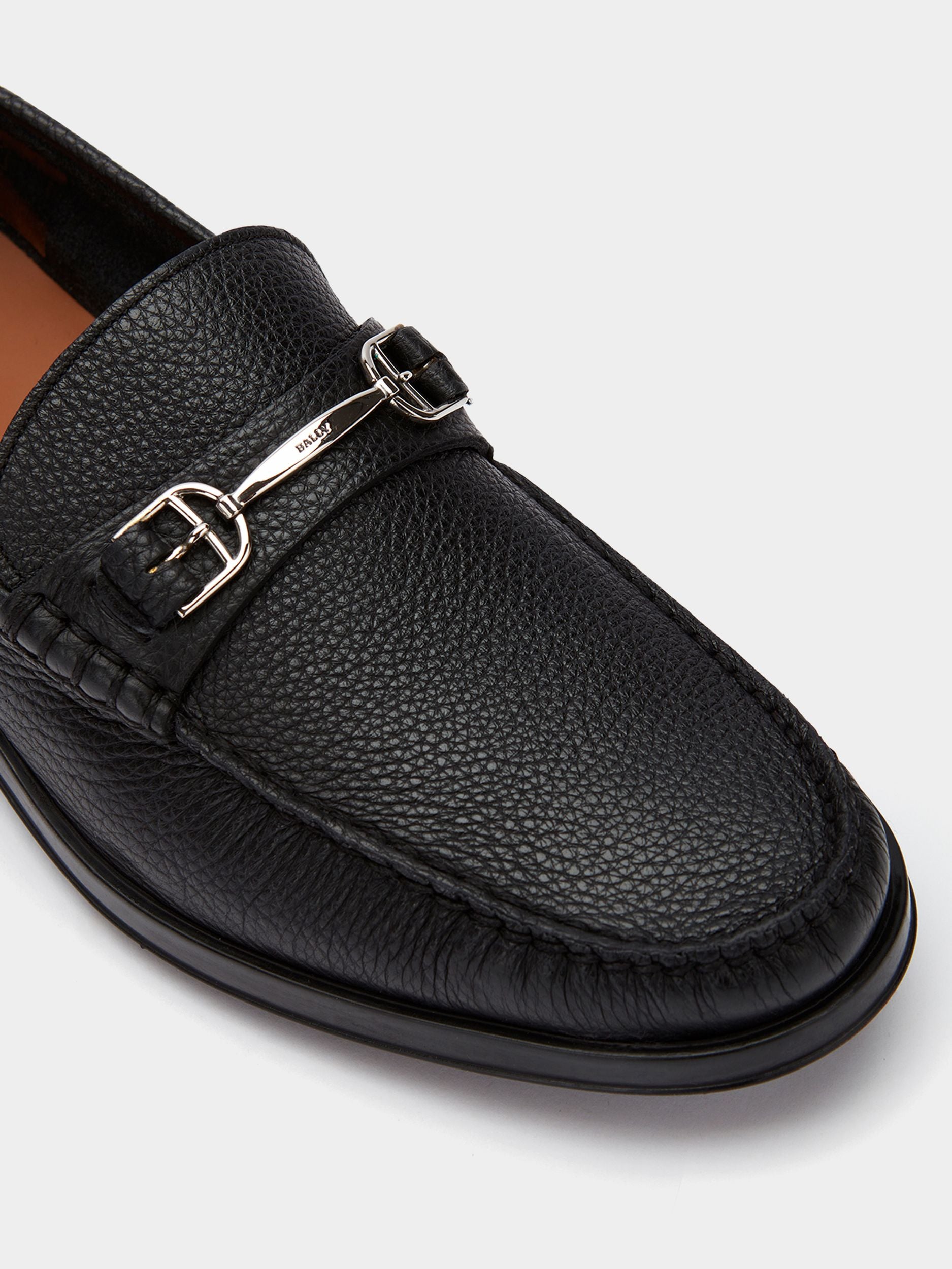 Mokassins Aus Genarbtem Leder In Schwarz - Herren - Bally - 05