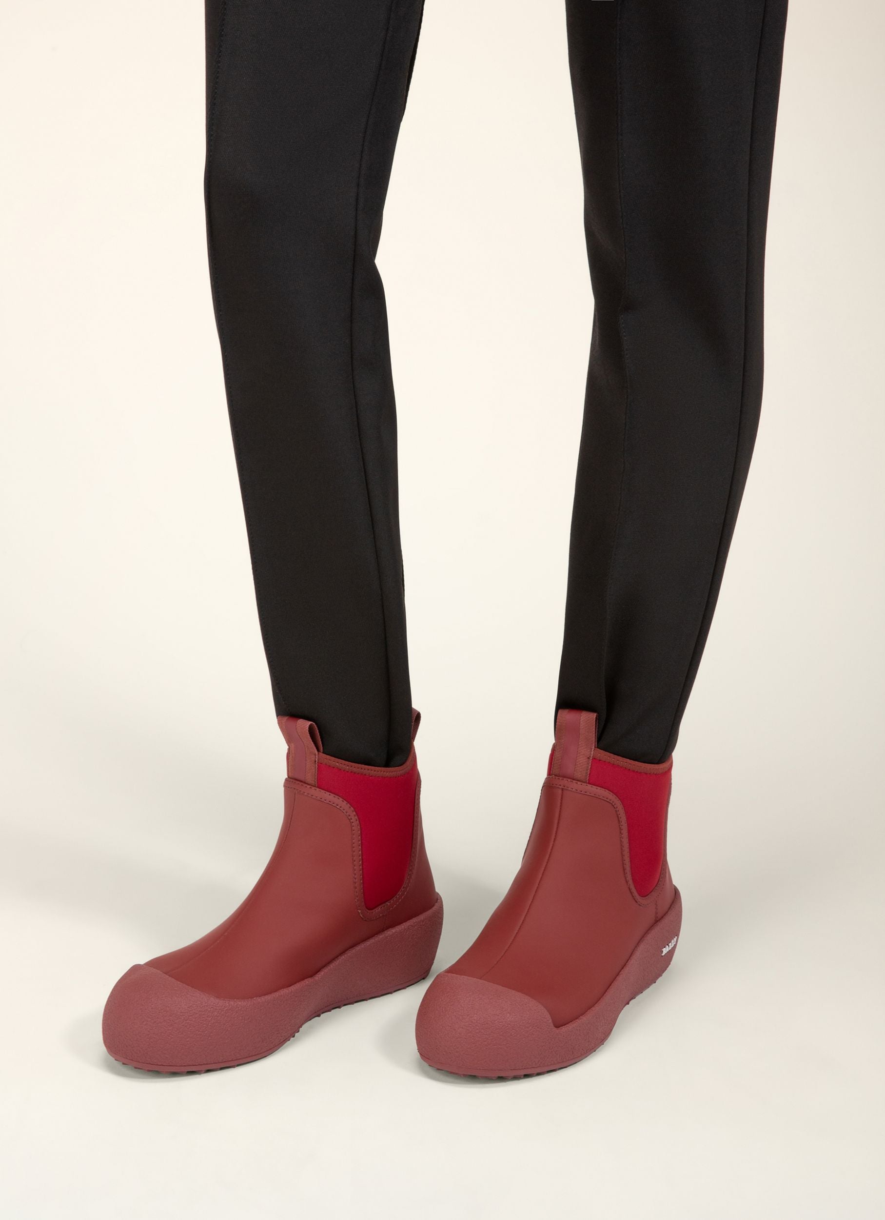 Bally Curling Stiefel Aus Rotem, Gummibeschichtetem Leder - Damen - Bally - 06