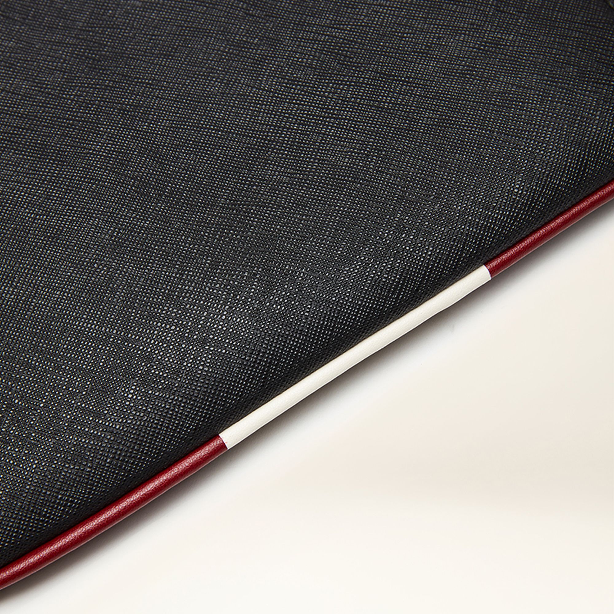 Men's Black Leather Casual Clutch - Herren - Bally - 04