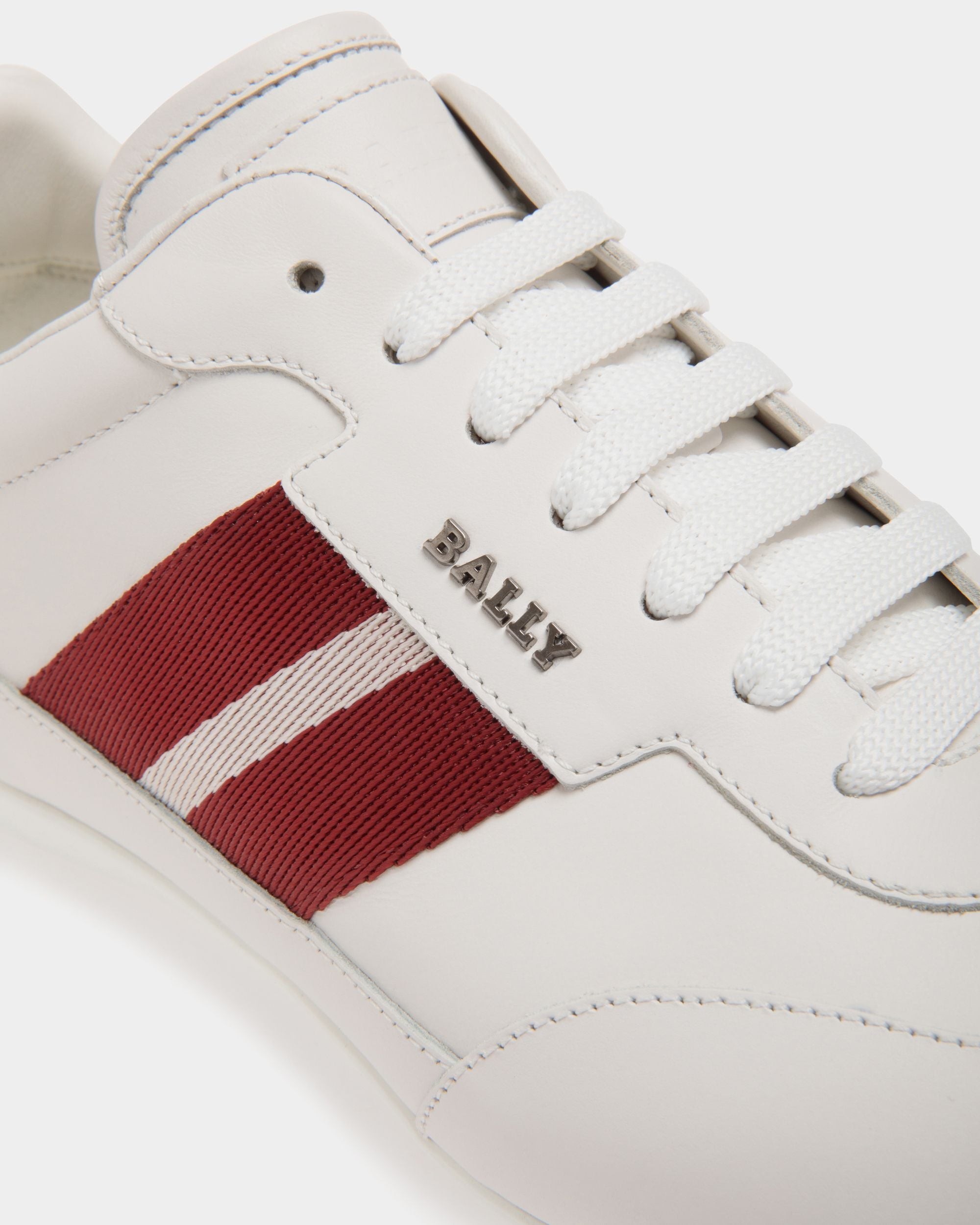 Sneaker In White Leather - Herren - Bally - 05