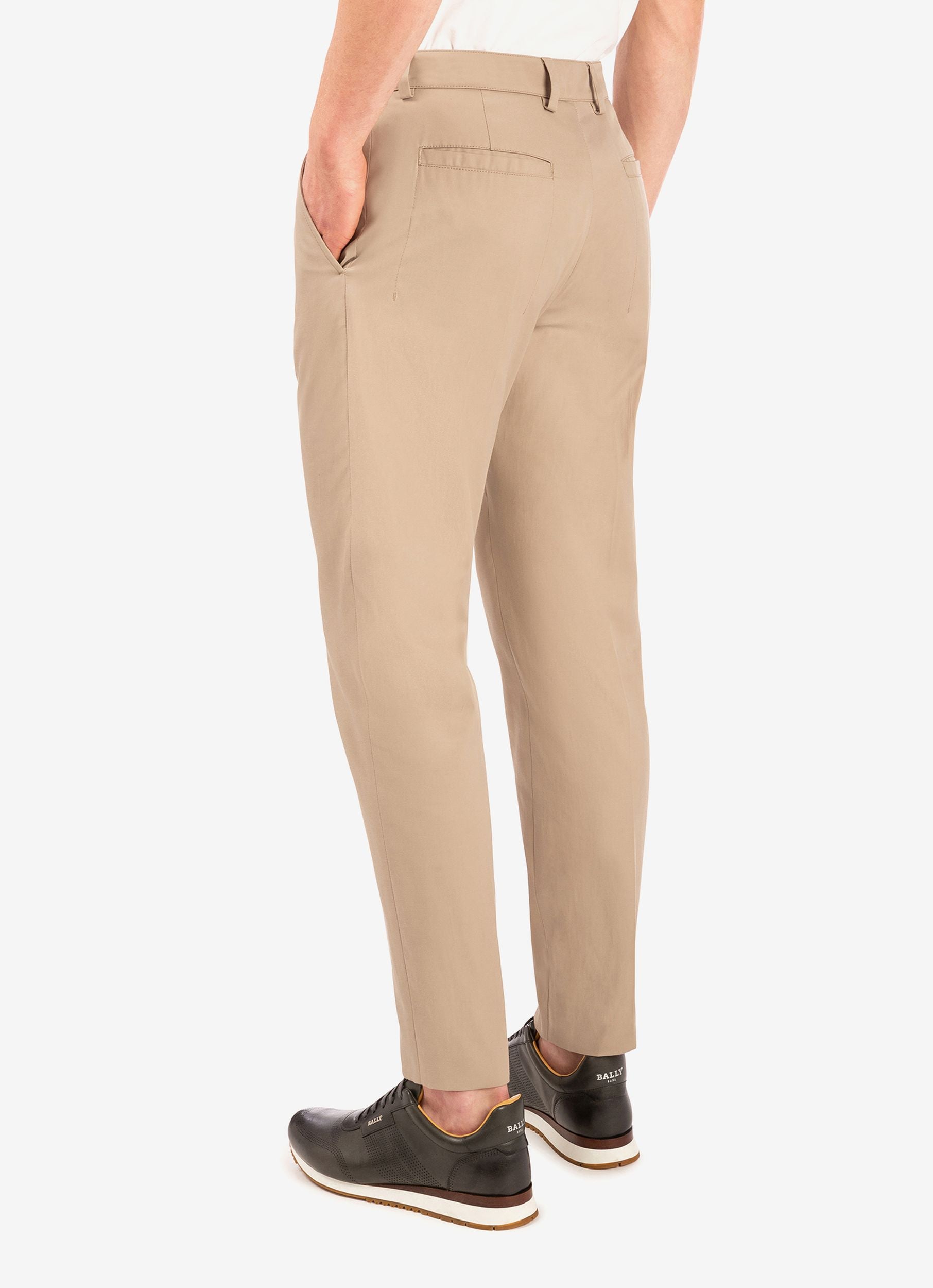 Schmal Geschnittene Hose Aus Funktionsbaumwolle In Beige - Herren - Bally - 02