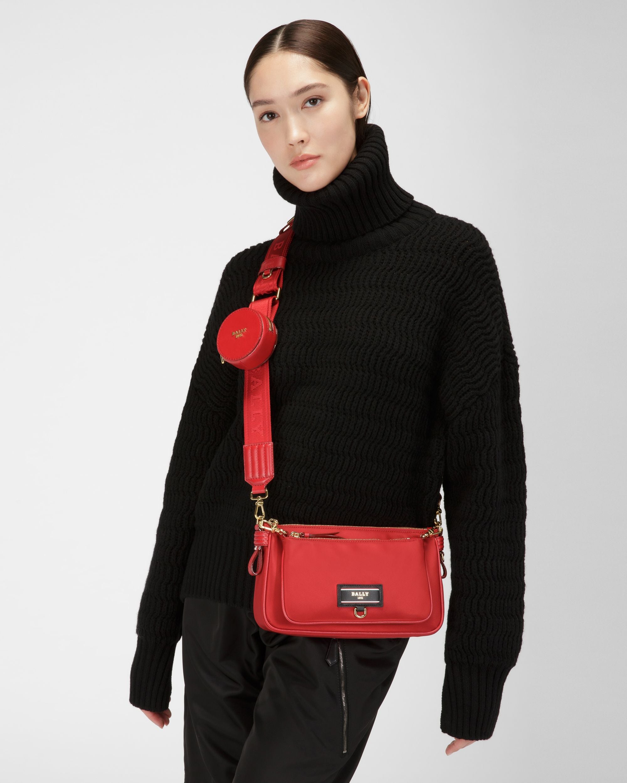 Elenia Minitasche Aus Rotem Recyceltem Nylon - Damen - Bally - 01
