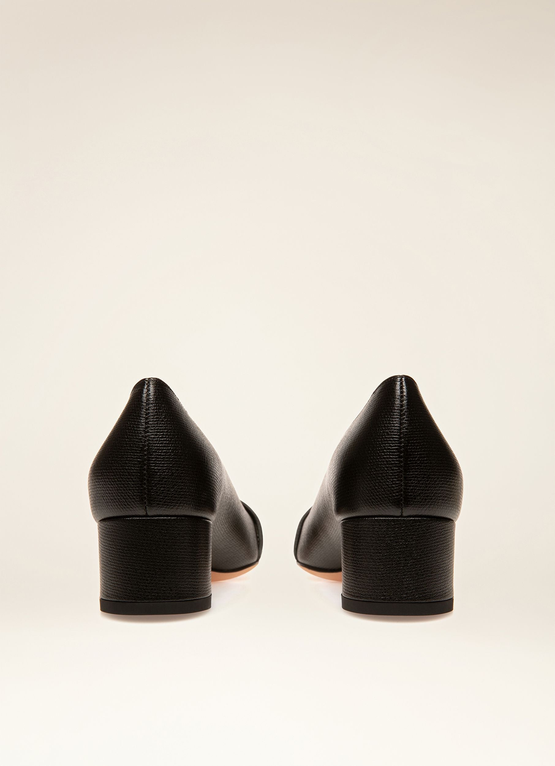 Pinkie Pumps Aus Schwarzem Leder - Damen - Bally - 04