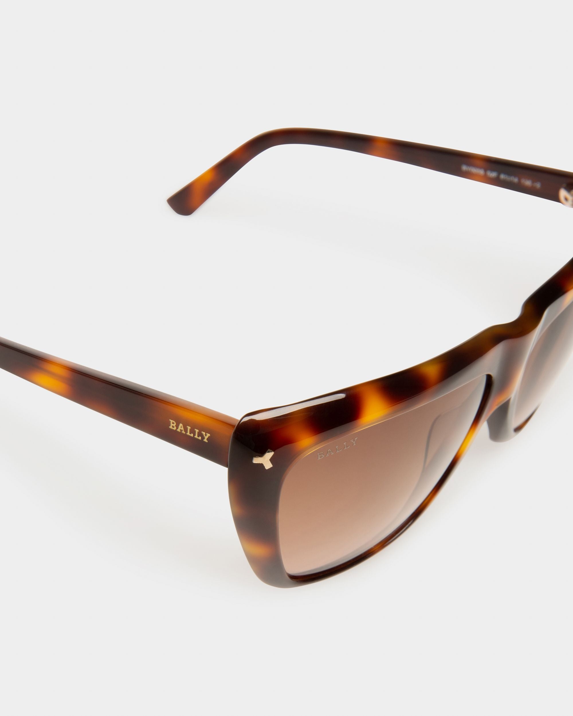 Elektra Sonnenbrille Aus Acetat In Dunklem Havannabraun Mit Braunen Verlaufsgläsern - Damen - Bally - 02