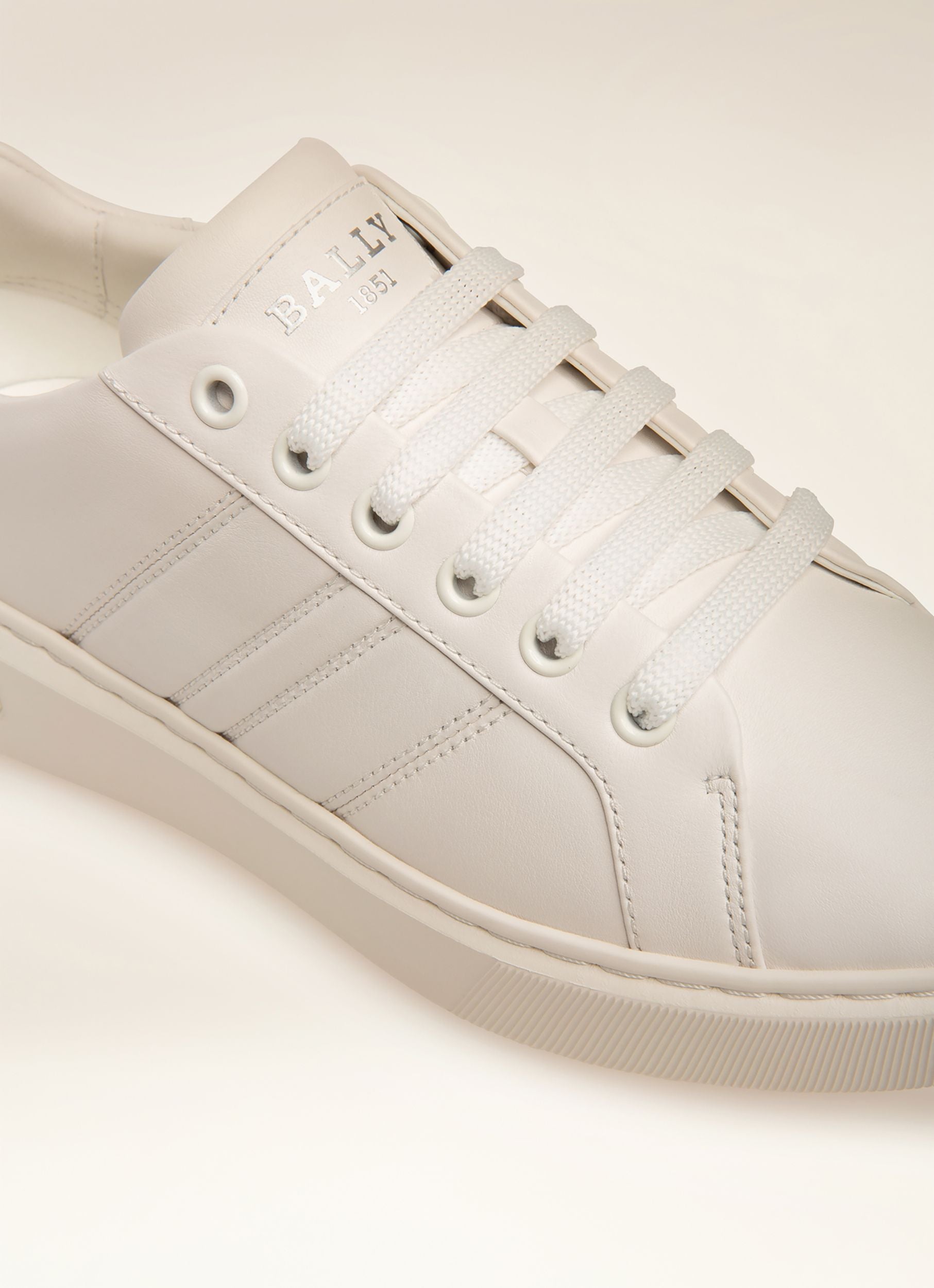 Bally Lift Sneaker Aus Weißem Leder - Damen - Bally - 02