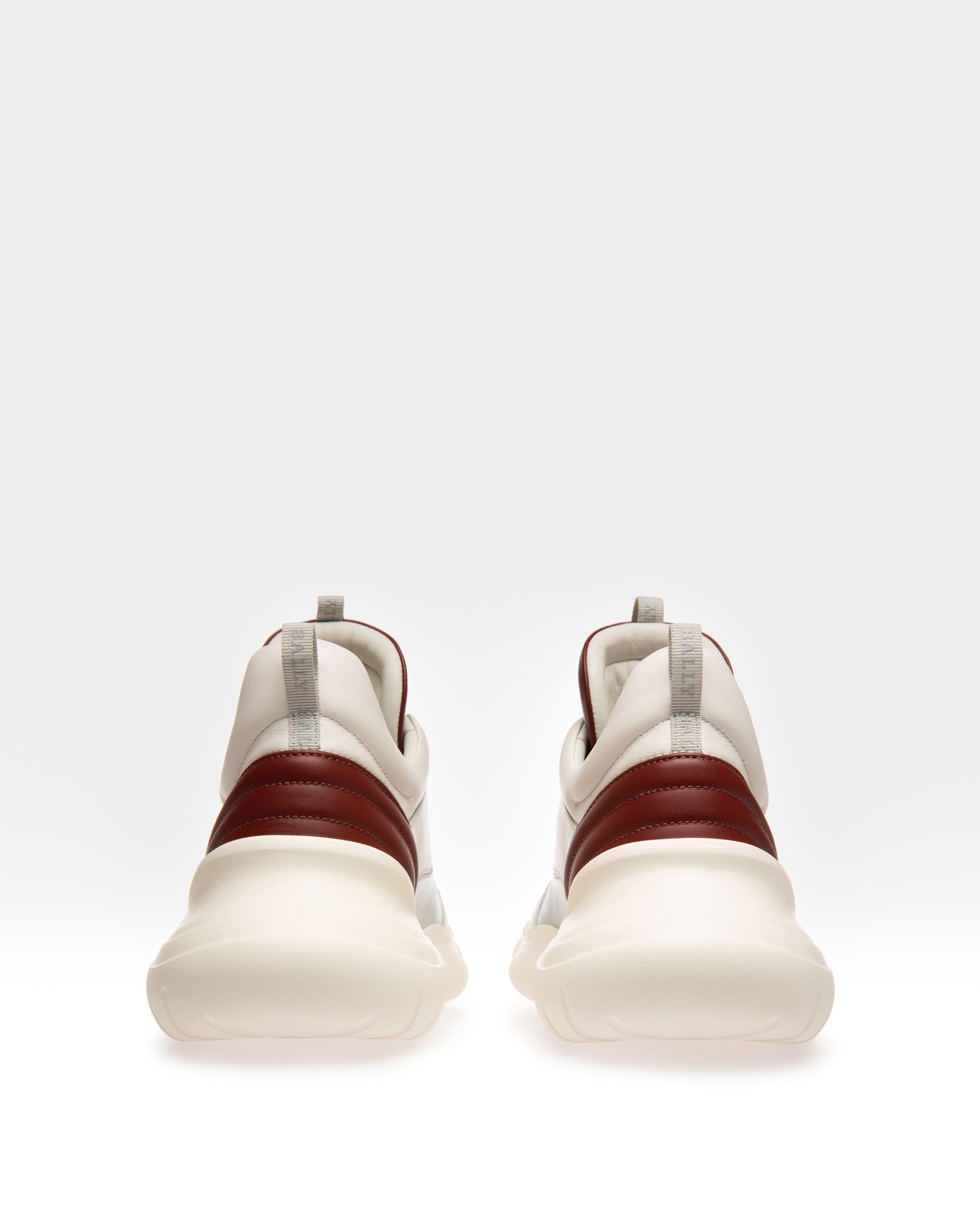 Claires Sneaker Aus Weissem Und Traditionsrotem Leder - Damen - Bally - 03