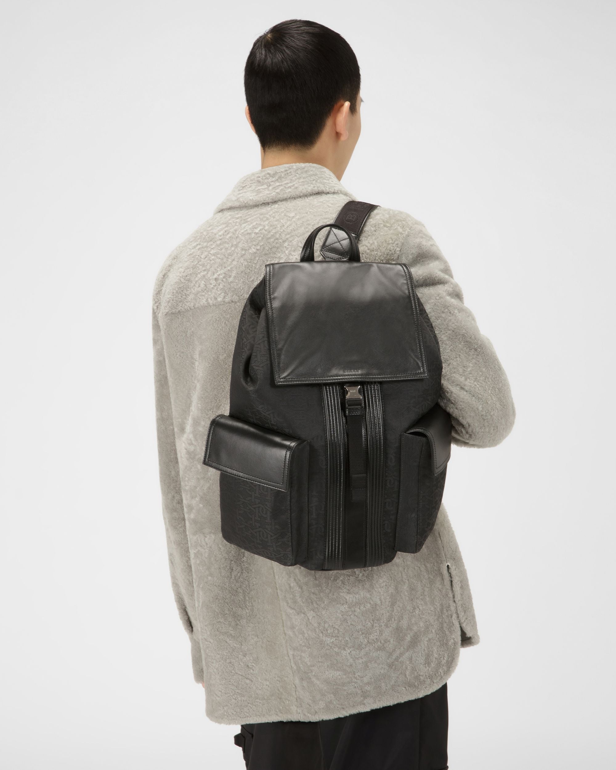 Abner Rucksack Aus Recyceltem Stoff Und Leder In Schwarz - Herren - Bally - 02