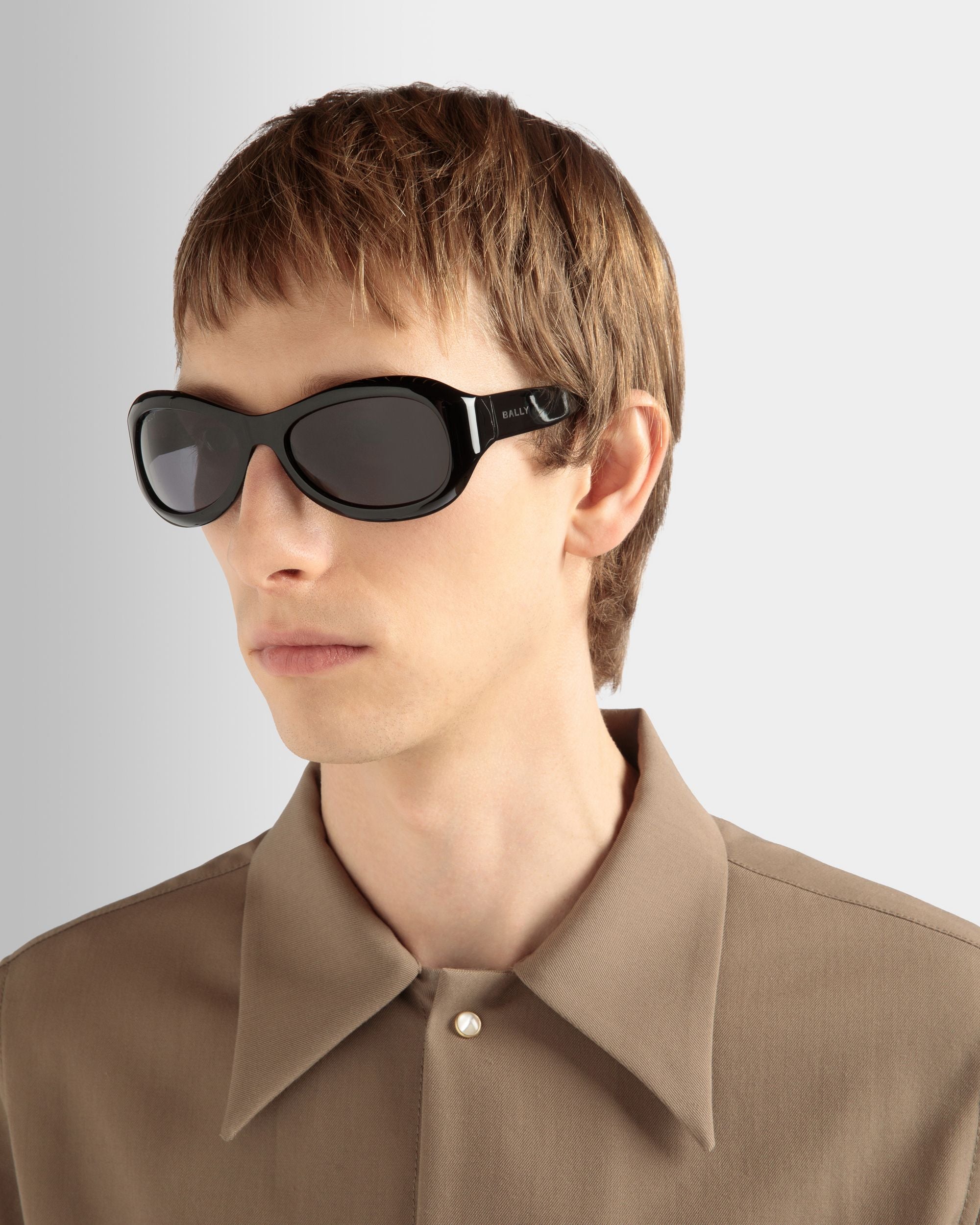 Maurice Acetat-Sonnenbrille In Schwarz Und Rauchgrau - Other - Bally - 02
