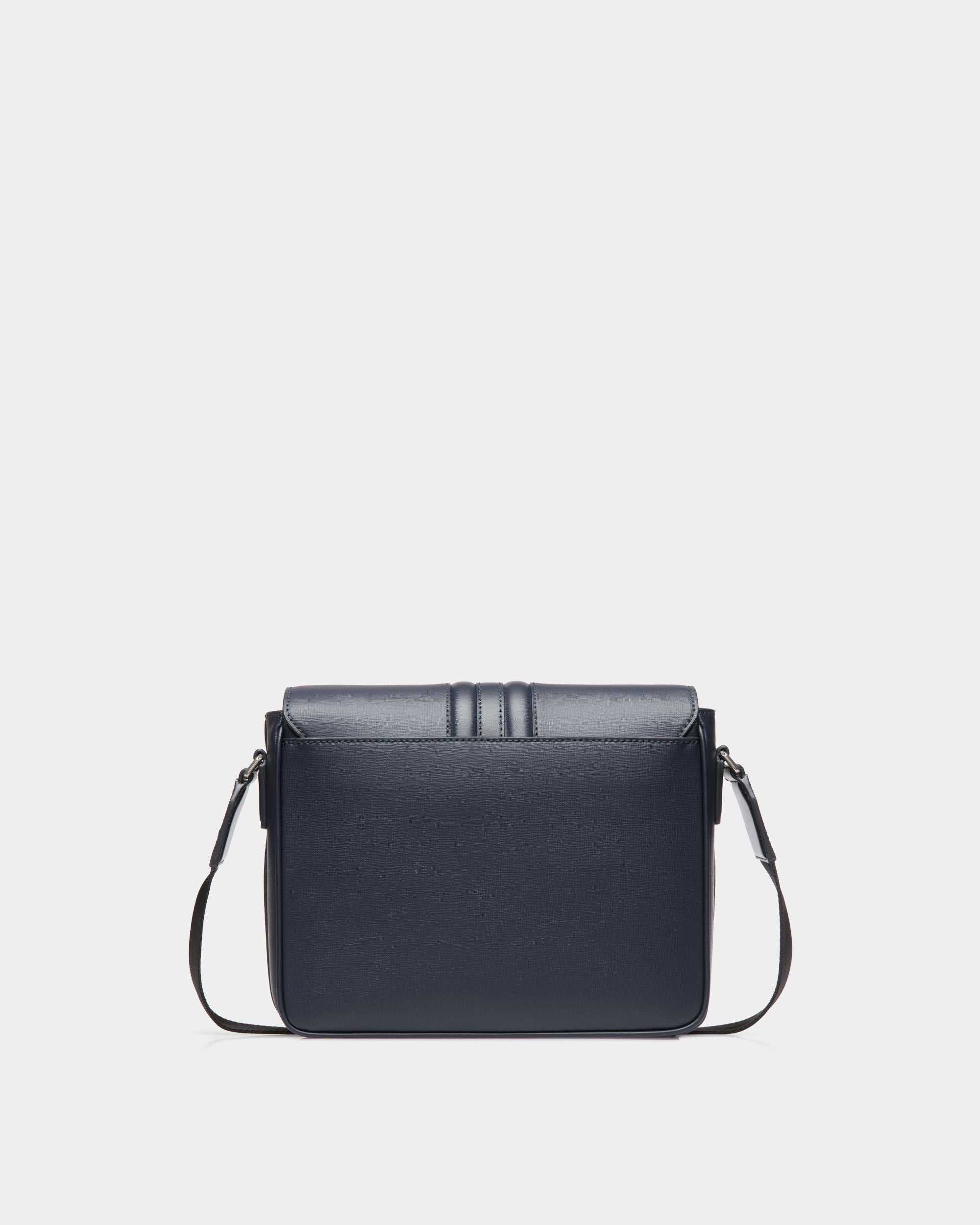 Code Umhängetasche Aus Recyceltem Leder In Navy Blue - Herren - Bally - 02
