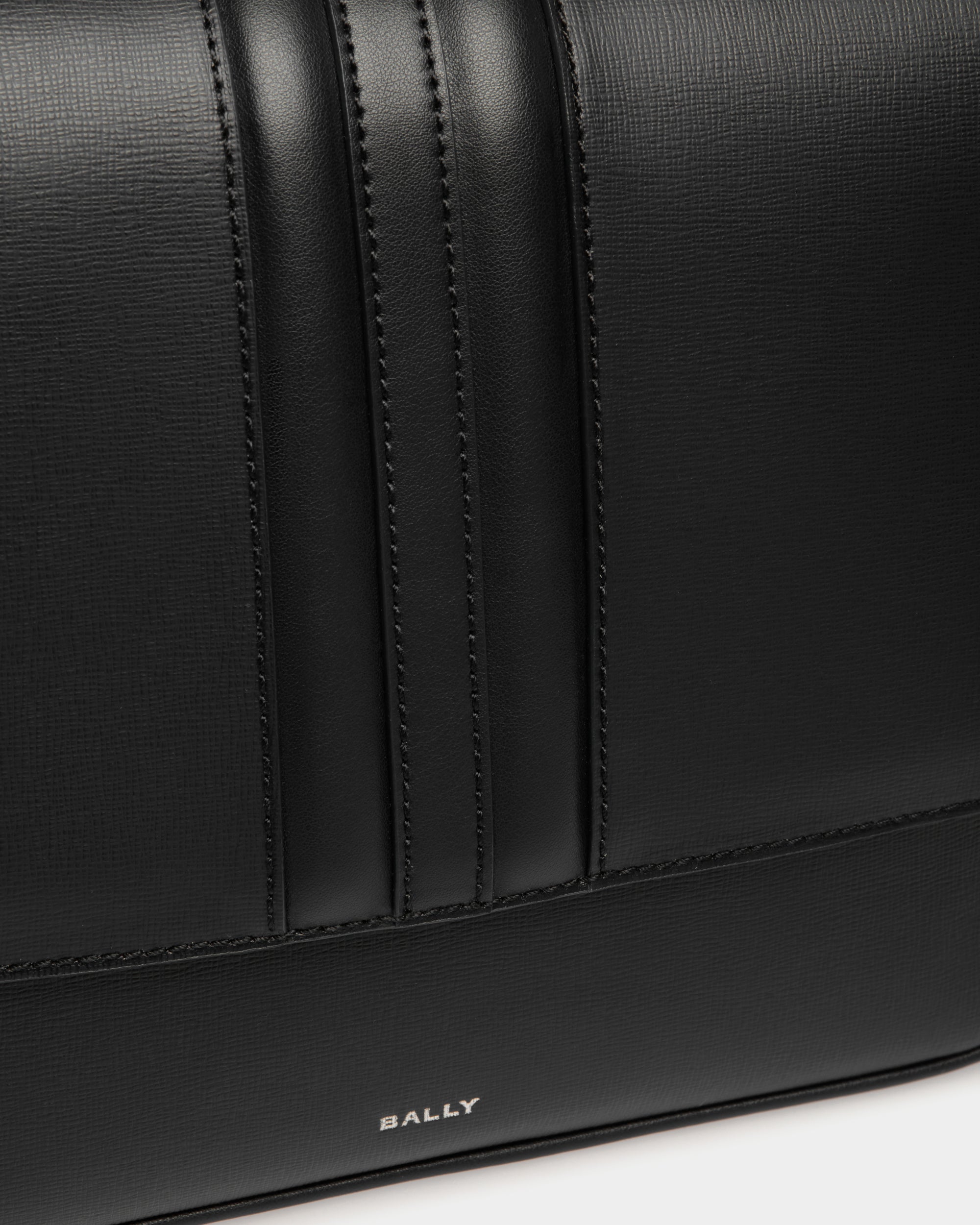 Mythos Umhängetasche Aus Recyceltem Leder In Schwarz - Herren - Bally - 06