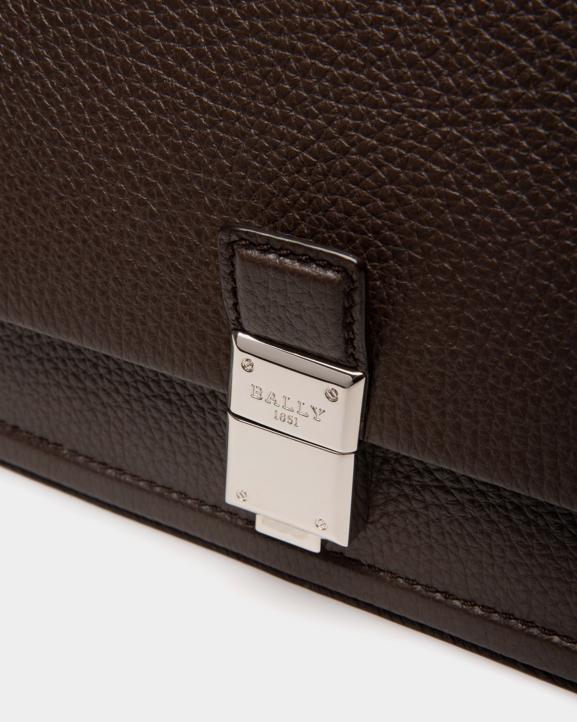 Soltedo Messenger-Tasche Aus Ebenholzbraunem Leder - Herren - Bally - 05