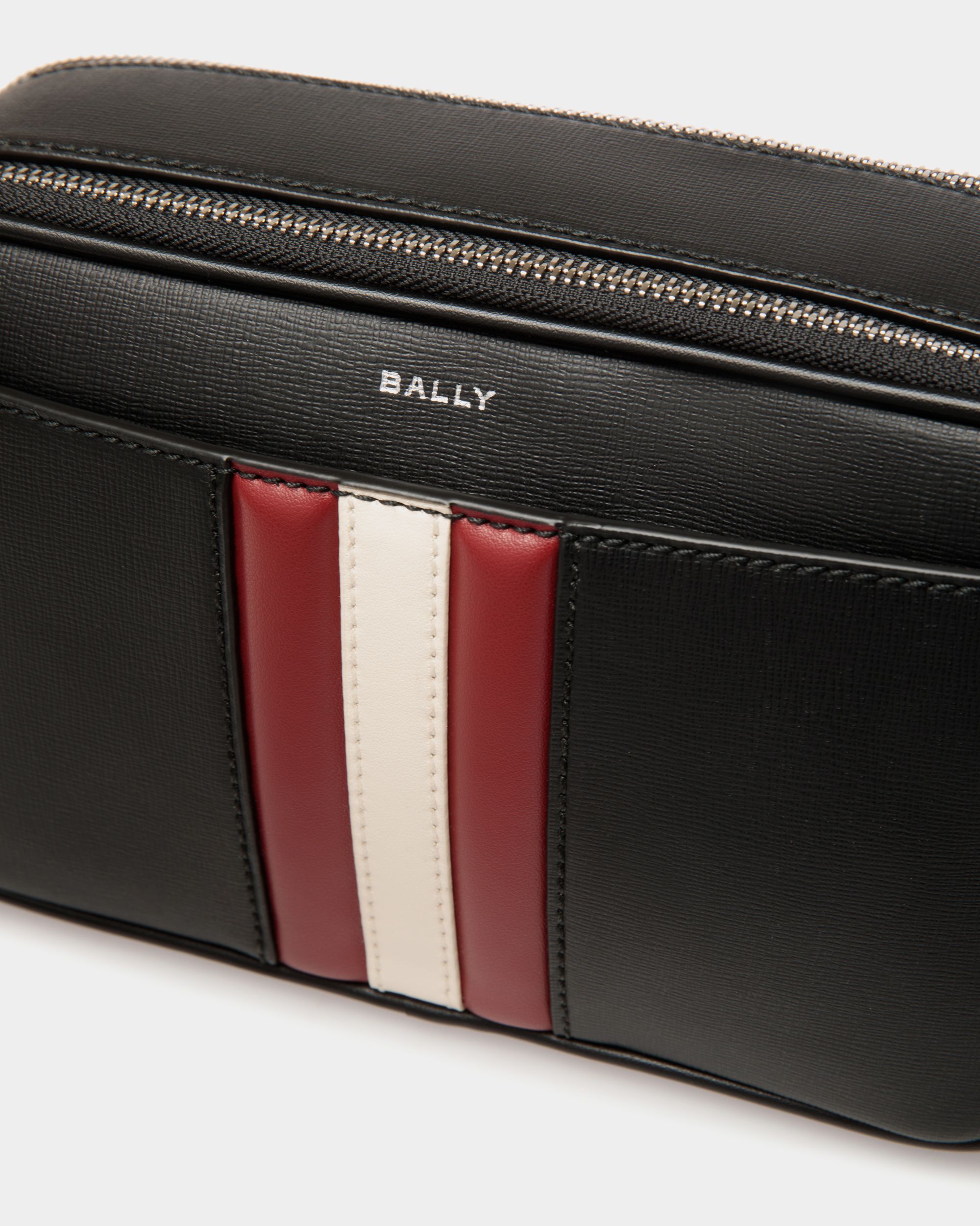 Mythos Umhängetasche Aus Recyceltem Leder In Schwarz - Herren - Bally - 06