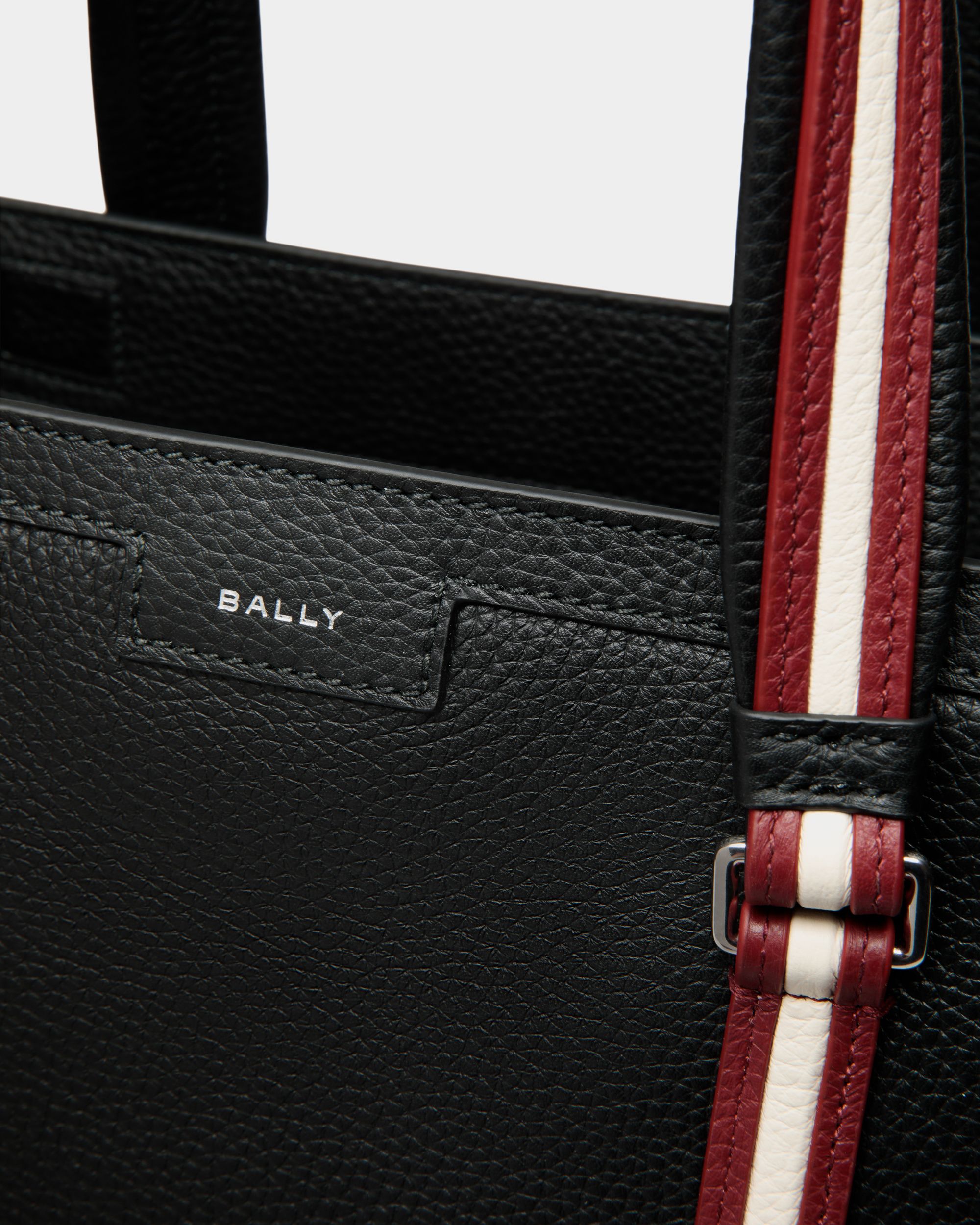Code Tragetasche Aus Leder In Schwarz - Herren - Bally - 05