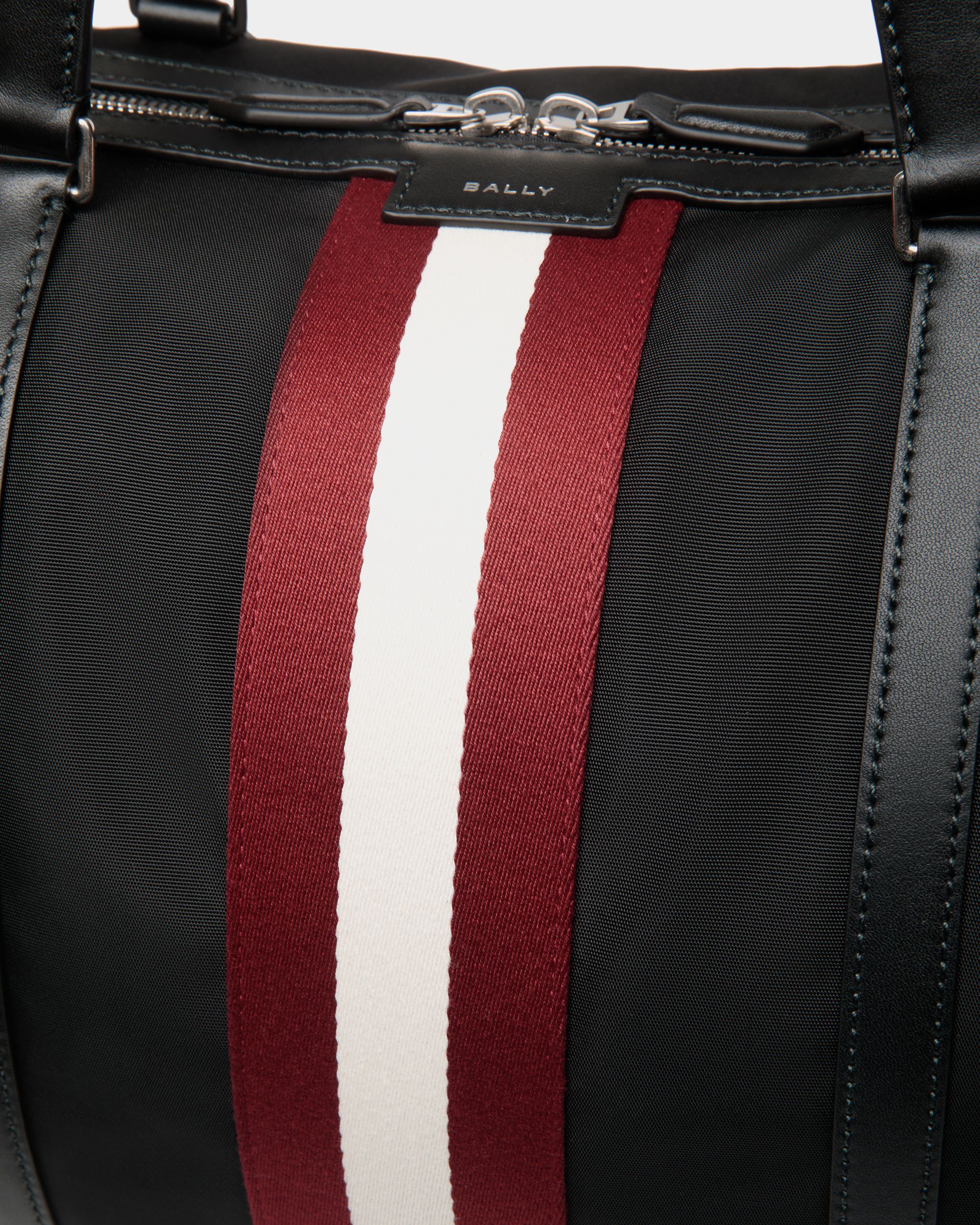 Code Reisetasche Aus Nylon In Schwarz - Herren - Bally - 06