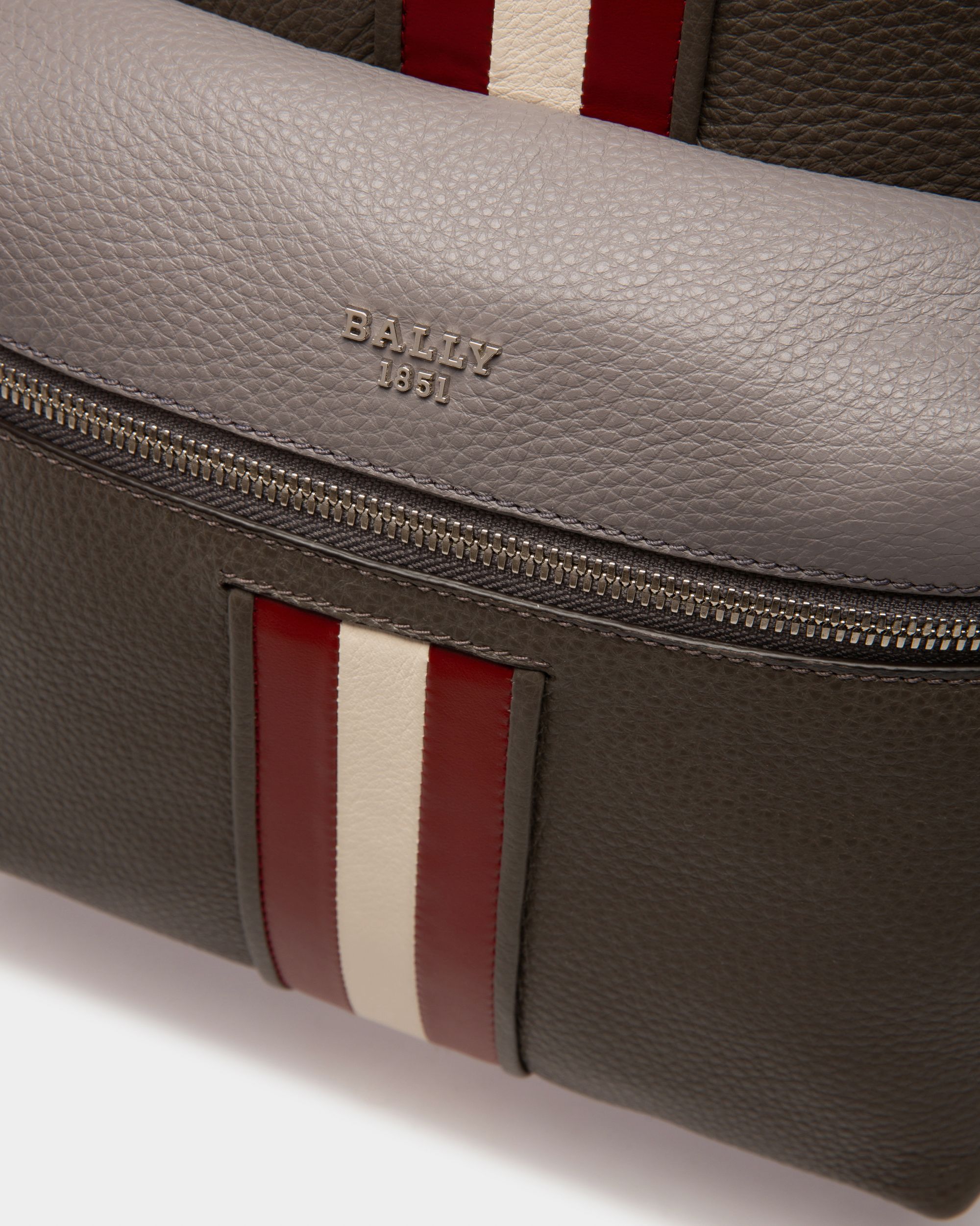 Harper Rucksack Aus Armeegrünem Leder - Herren - Bally - 05