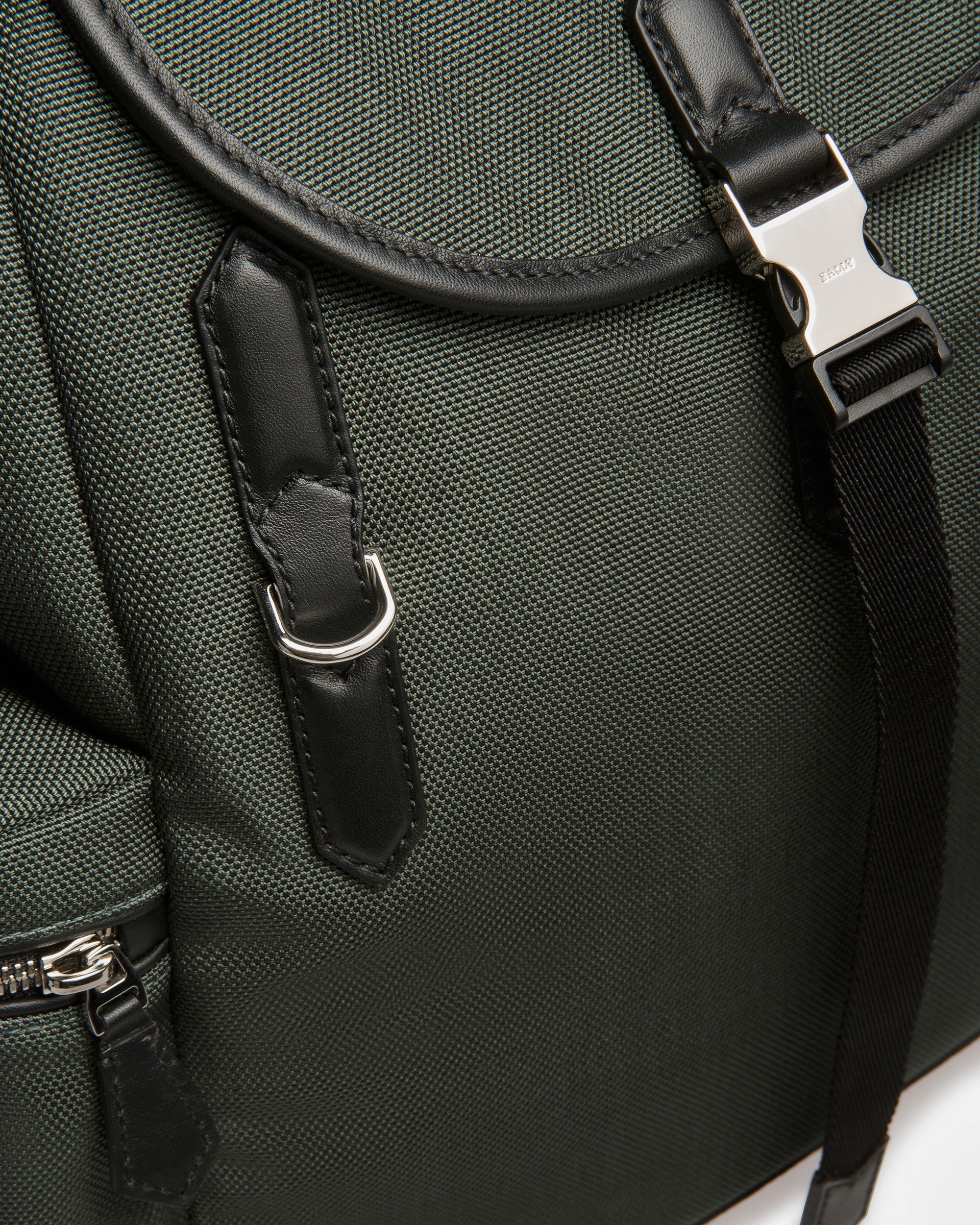 Cliford Klein Rucksack Aus Leder Und Nylon In Salbeigrün - Herren - Bally - 05