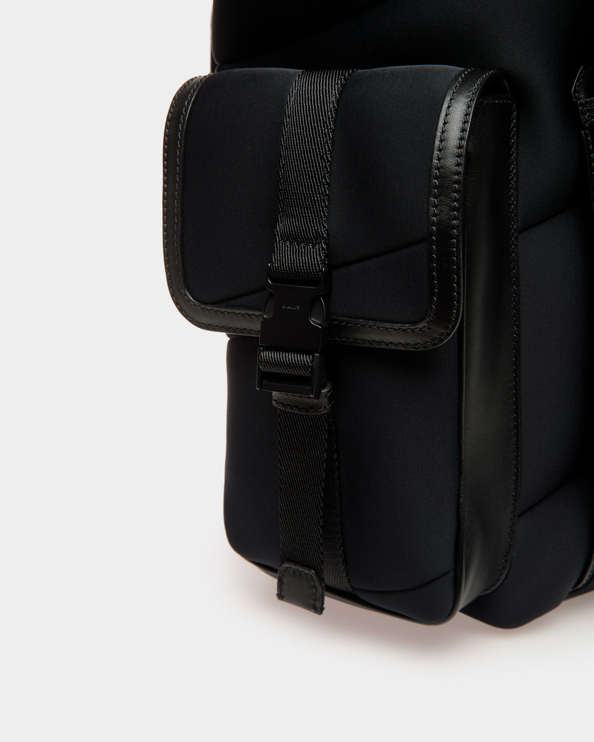 Mountain Rucksack Aus Neopren In Schwarz - Herren - Bally - 05