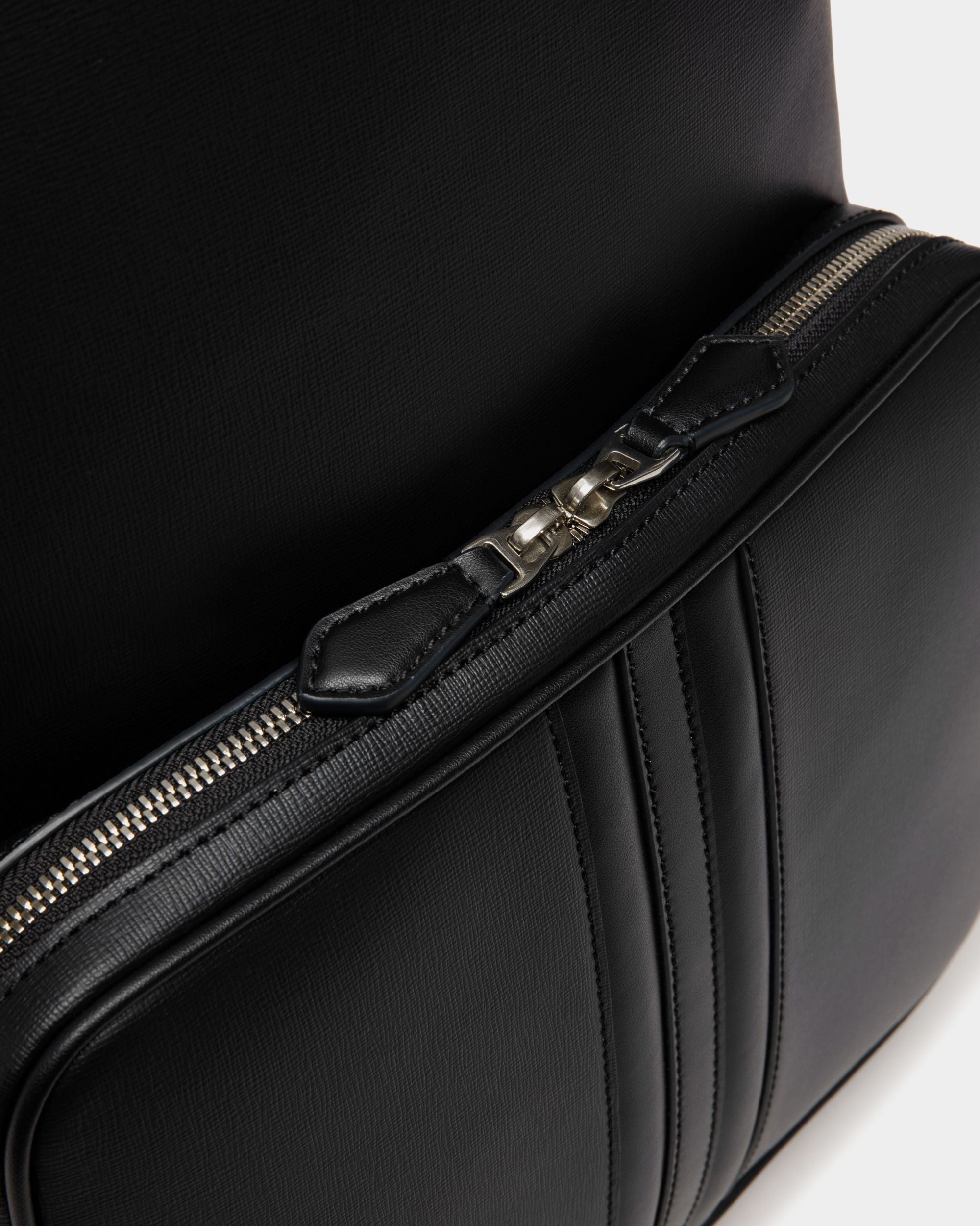 Mythos Rucksack Aus Recyceltem Leder In Schwarz - Herren - Bally - 05