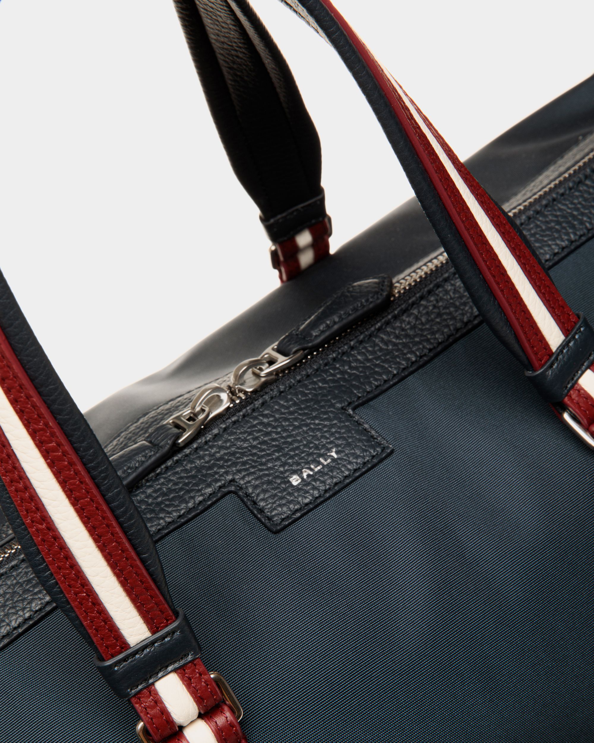 Code Travel Bag In Blue Nylon - Herren - Bally - 05