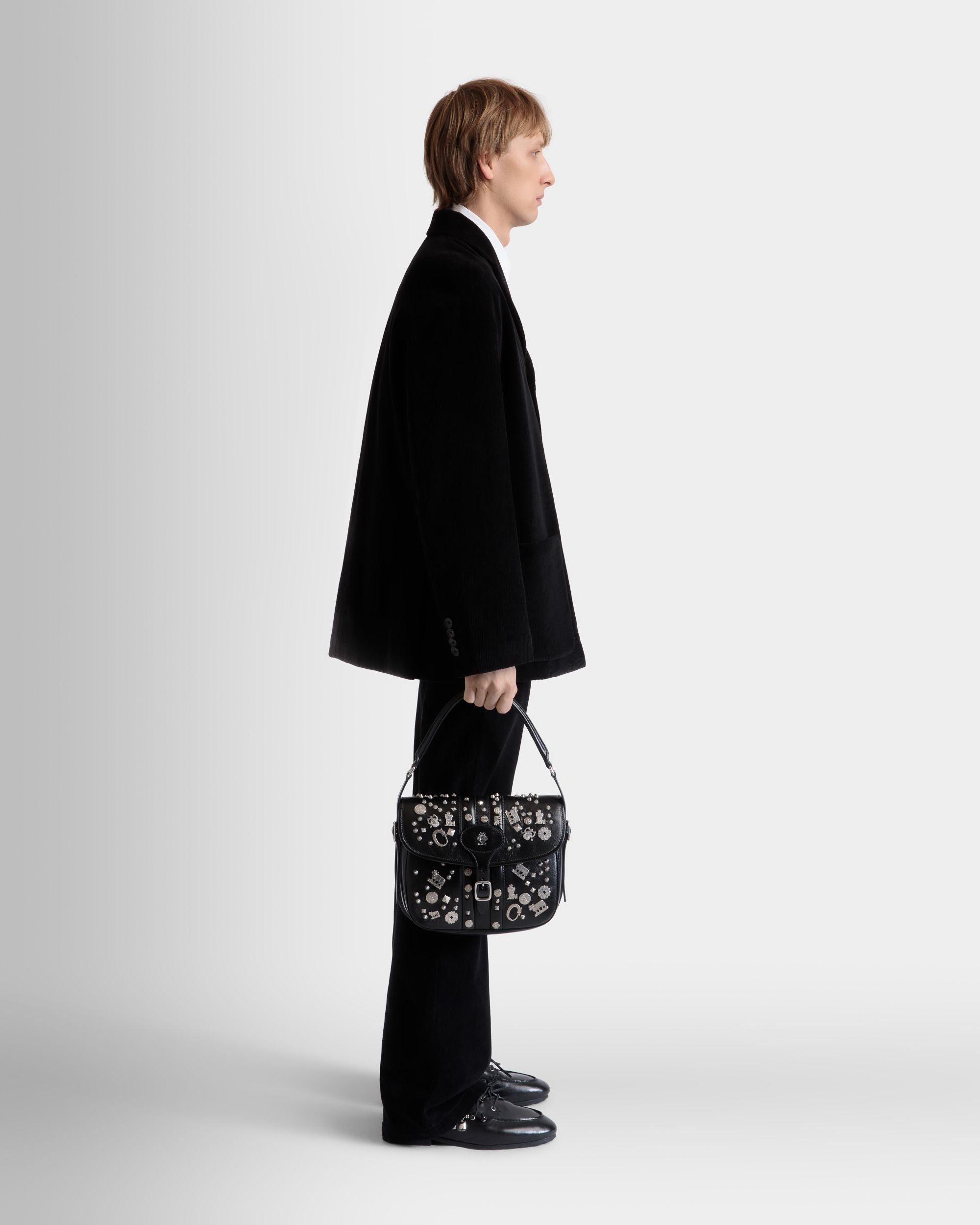 Beckett Umhängetasche Aus Schwarzem Leder Mit Nieten - Herren - Bally - 02