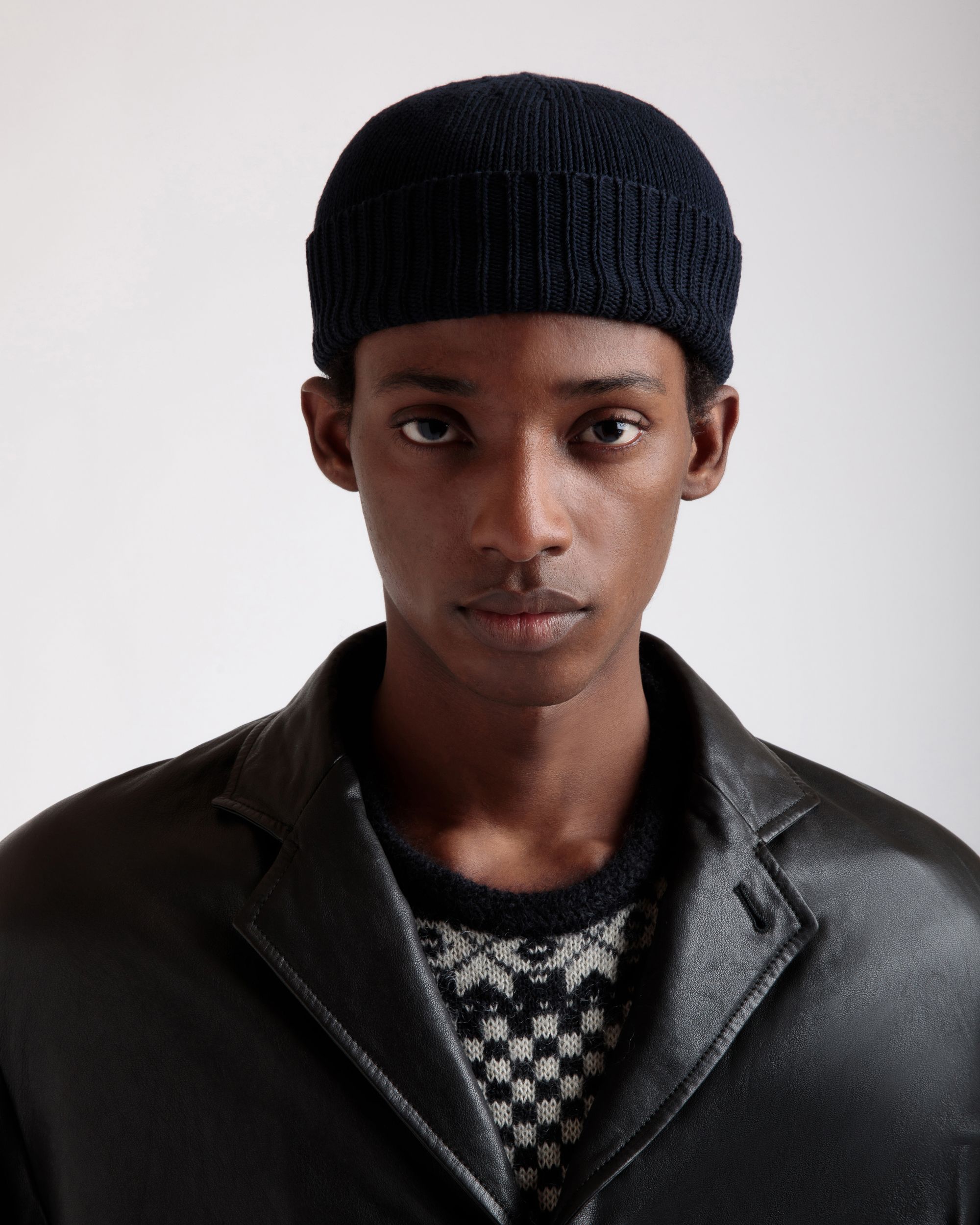 Beanie Aus Kaschmir In Navy Blue - Herren - Bally - 05