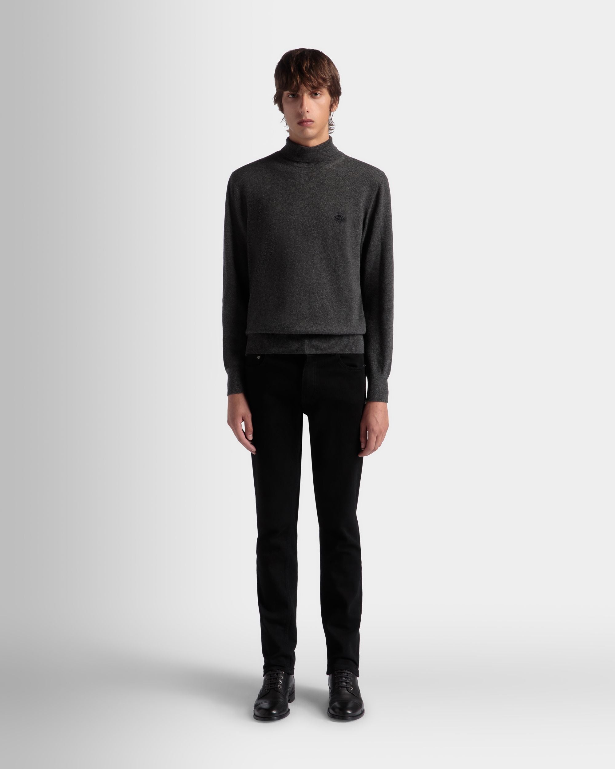Rollkragenpullover Aus Kaschmir In Dunkelgrau Aus Der Adrien Brody Travel-Kollektion - Herren - Bally - 02