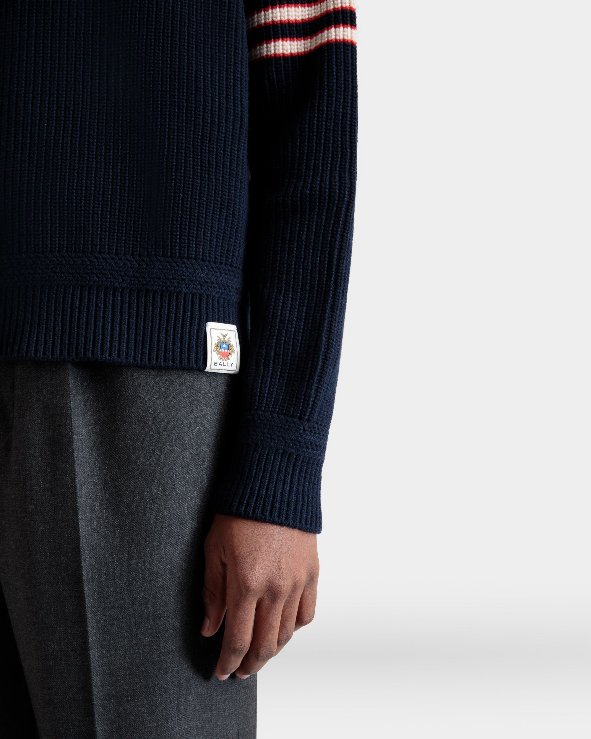 Rundhalspullover Aus Wolle In Navy Blue Mit Bally Crest Logo - Herren - Bally - 04