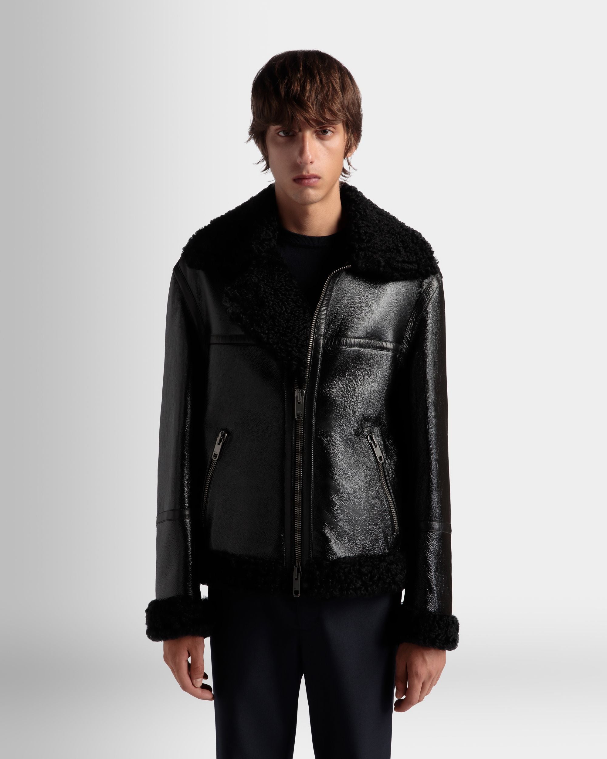 Bomberjacke Aus Leder In Schwarz Aus Der Adrien Brody Travel-Kollektion - Herren - Bally - 03