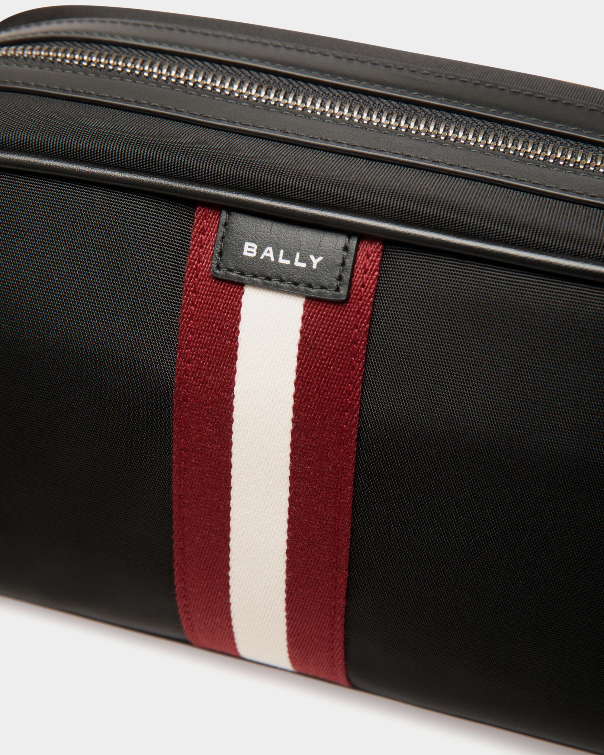 Code Kulturbeutel Aus Nylon In Schwarz - Herren - Bally - 04