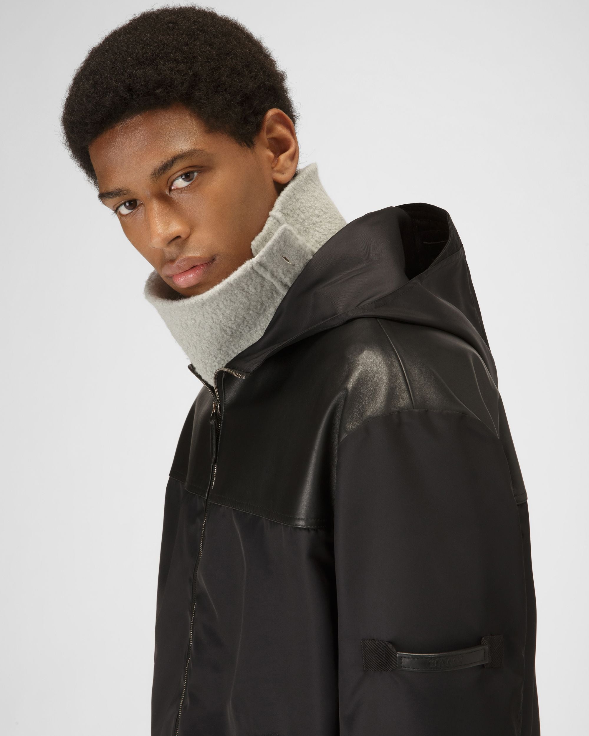 Bomberjacke Aus Recyceltem Schwarzem Nylon - Herren - Bally - 02