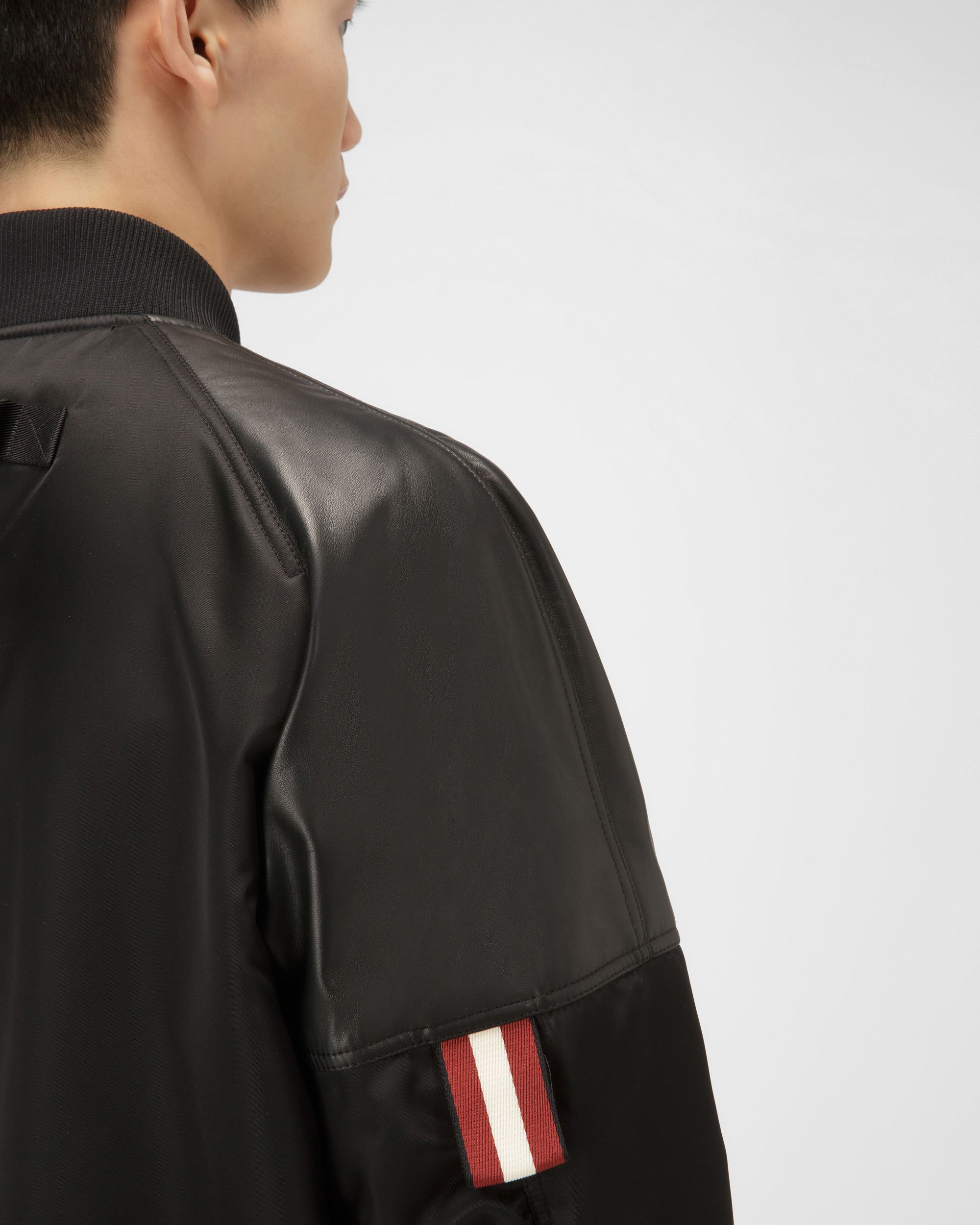 Bomberjacke Aus Recyceltem Schwarzem Nylon - Herren - Bally - 02