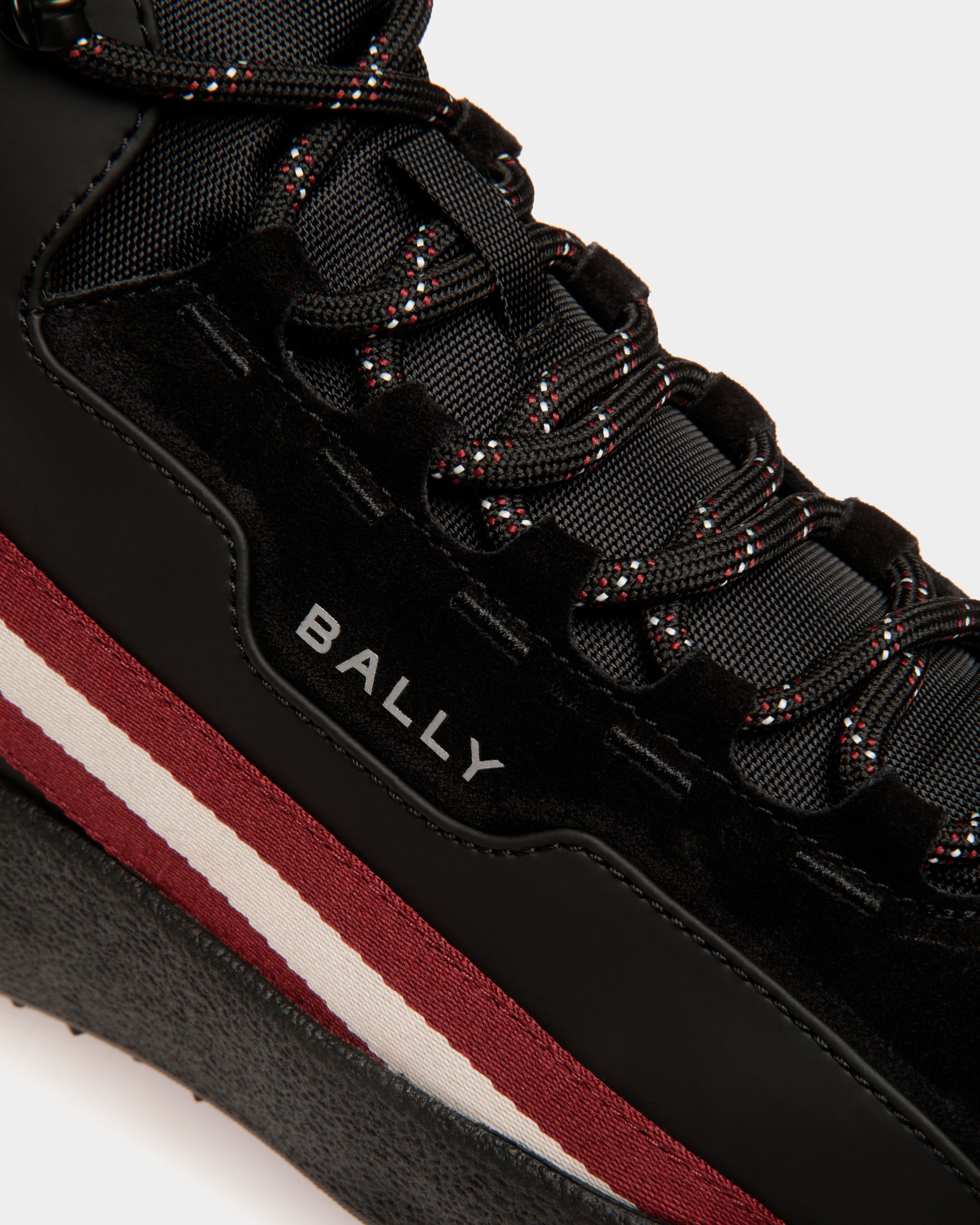 Curling Stiefelette Aus Gummiertem Leder Und Stoff In Schwarz - Herren - Bally - 04