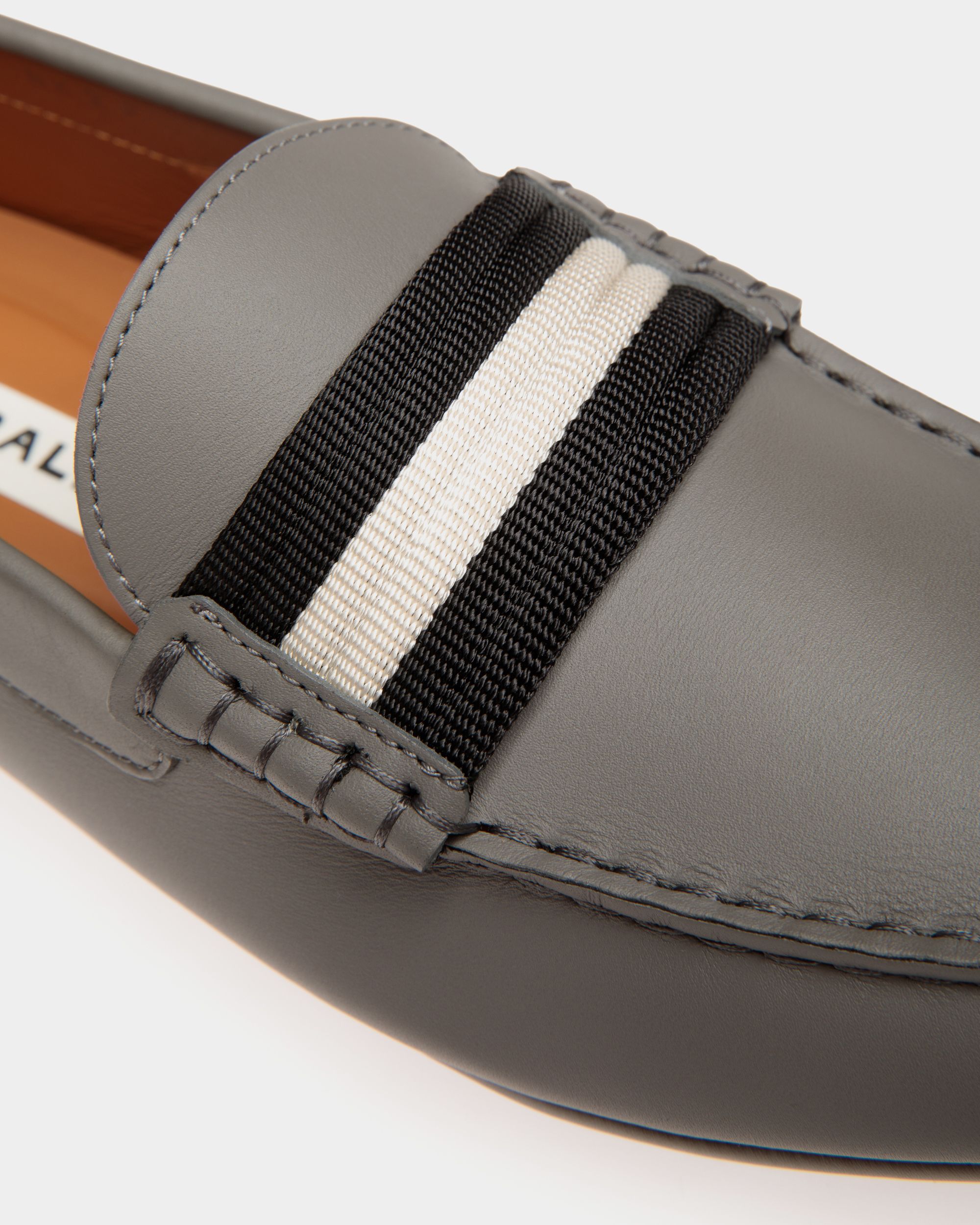 Kerbs Drivers In Grey Leather - Herren - Bally - 05