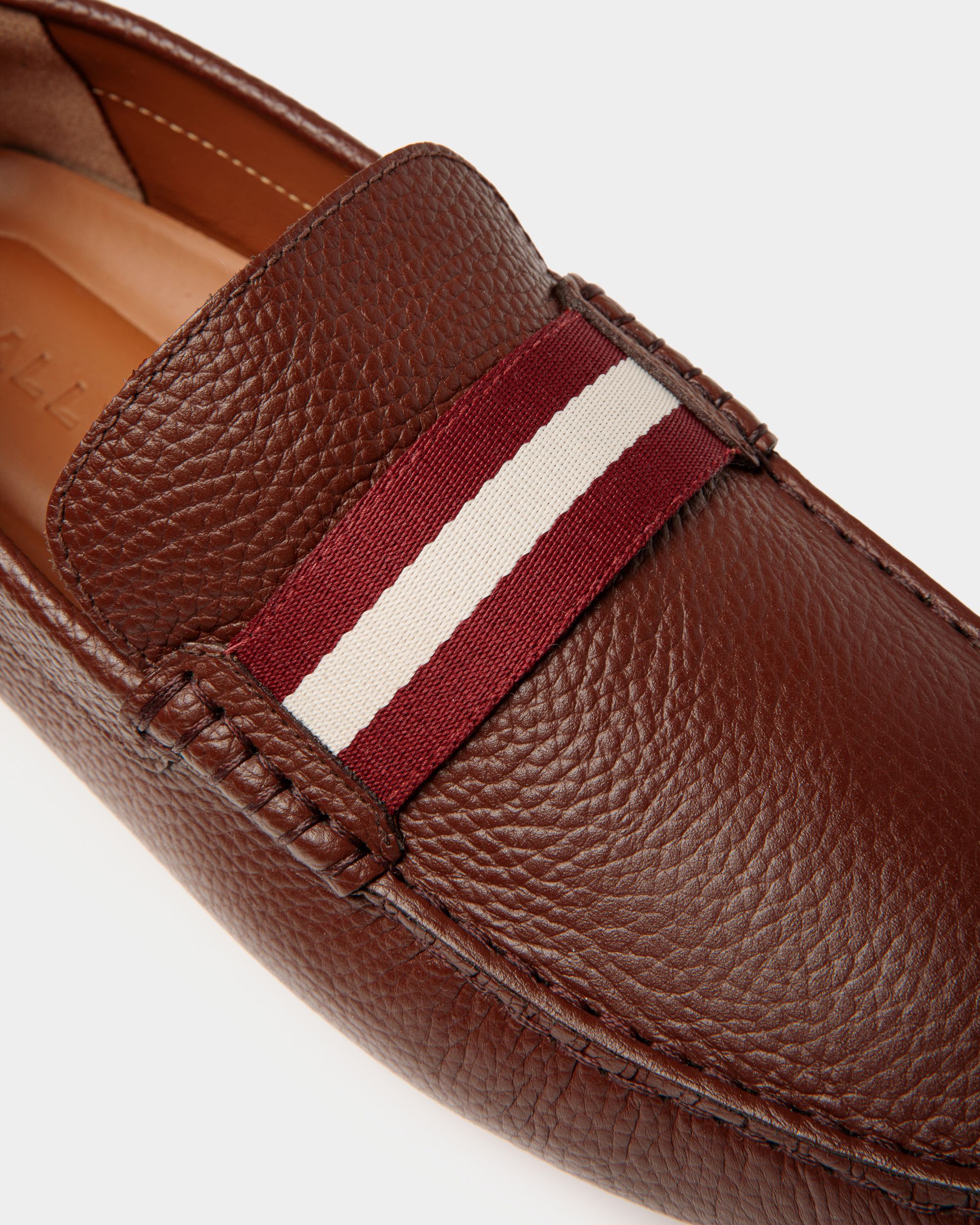 Pilot Driver-Schuh Aus Genarbtem Leder In Braun - Herren - Bally - 04