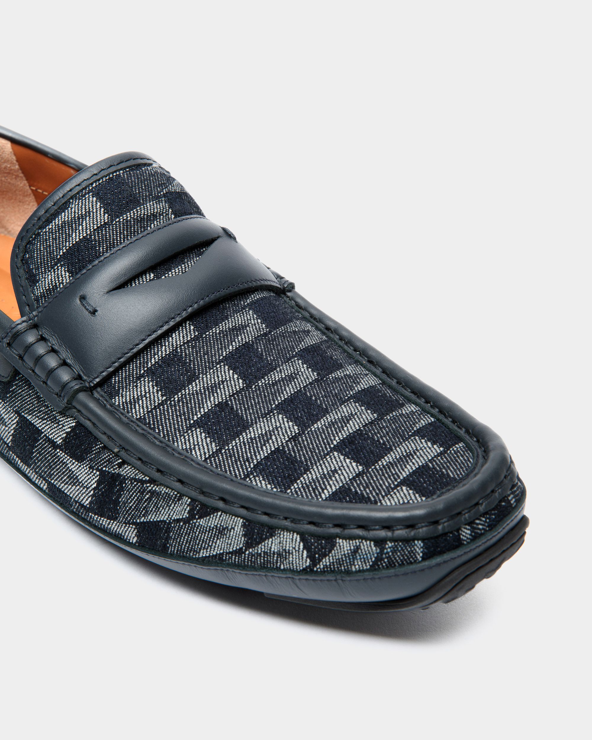 Pilot Driver-Schuhe Aus Blauem Stoff Mit Pennant-Print - Herren - Bally - 04