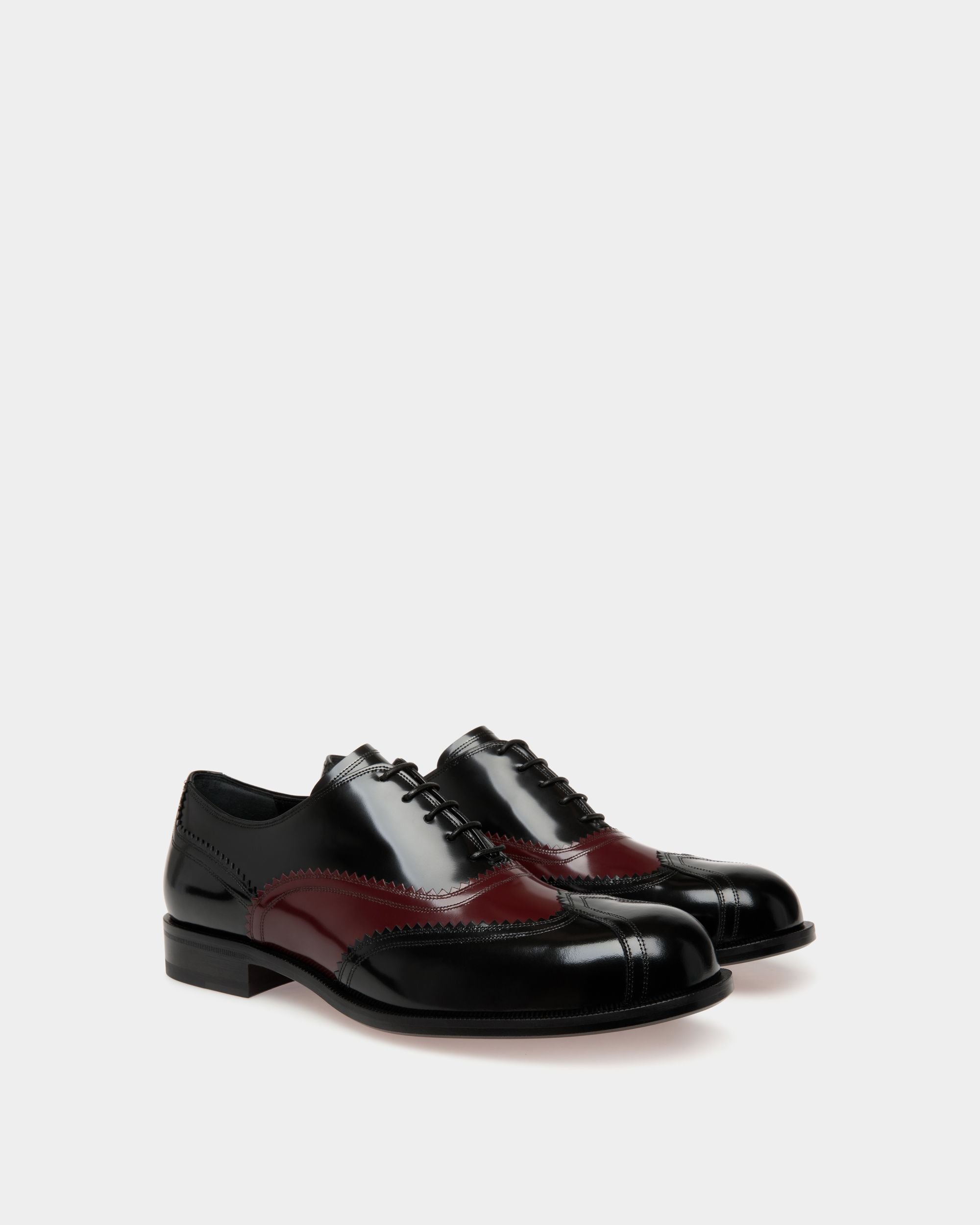 Spiegel Oxford-Schuhe Aus Leder In Schwarz Und Tiefem Burgunderrot - Herren - Bally - 01