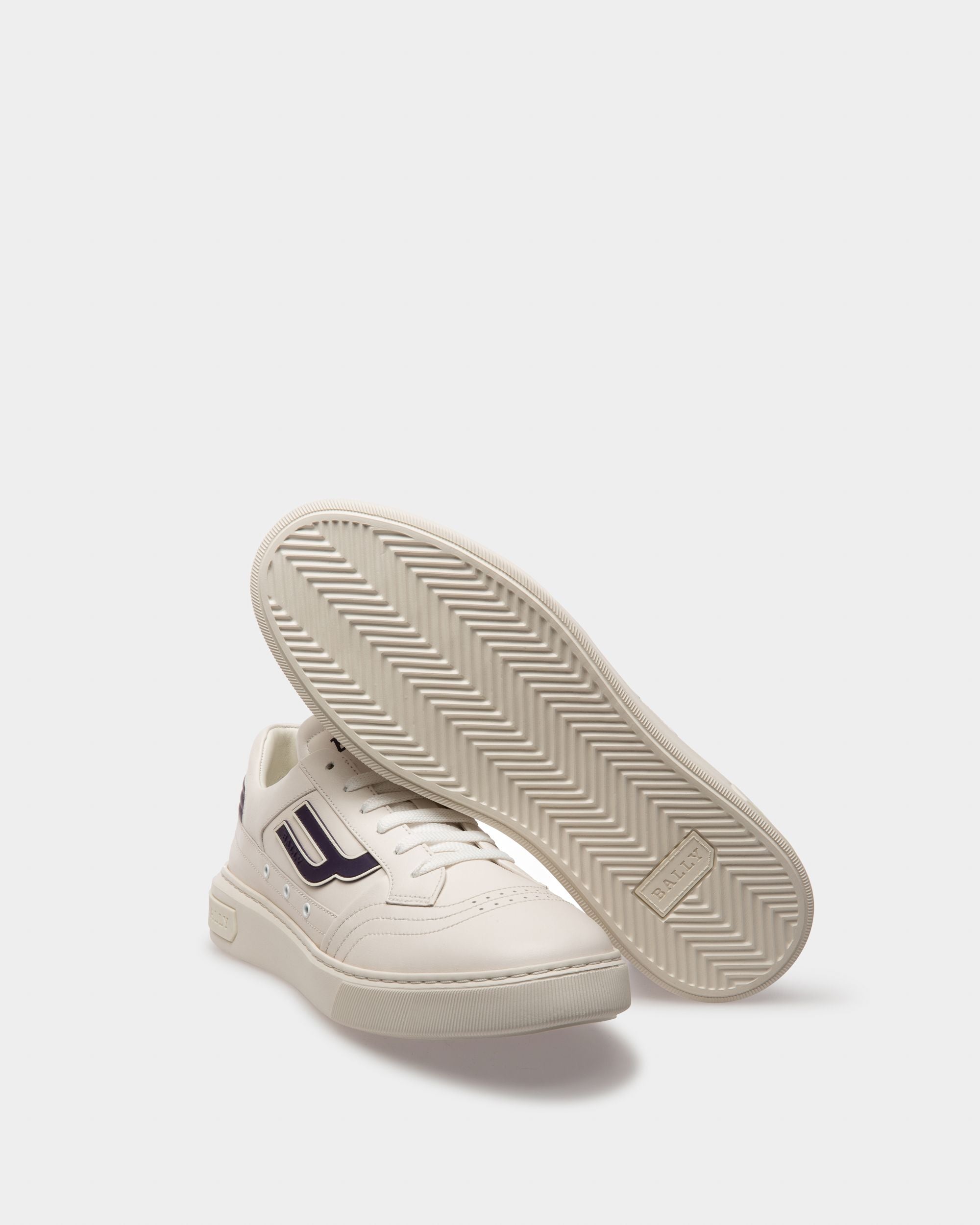 Triumph Sneaker Aus Weißem Und Orchideenfarbenem Leder - Herren - Bally - 04