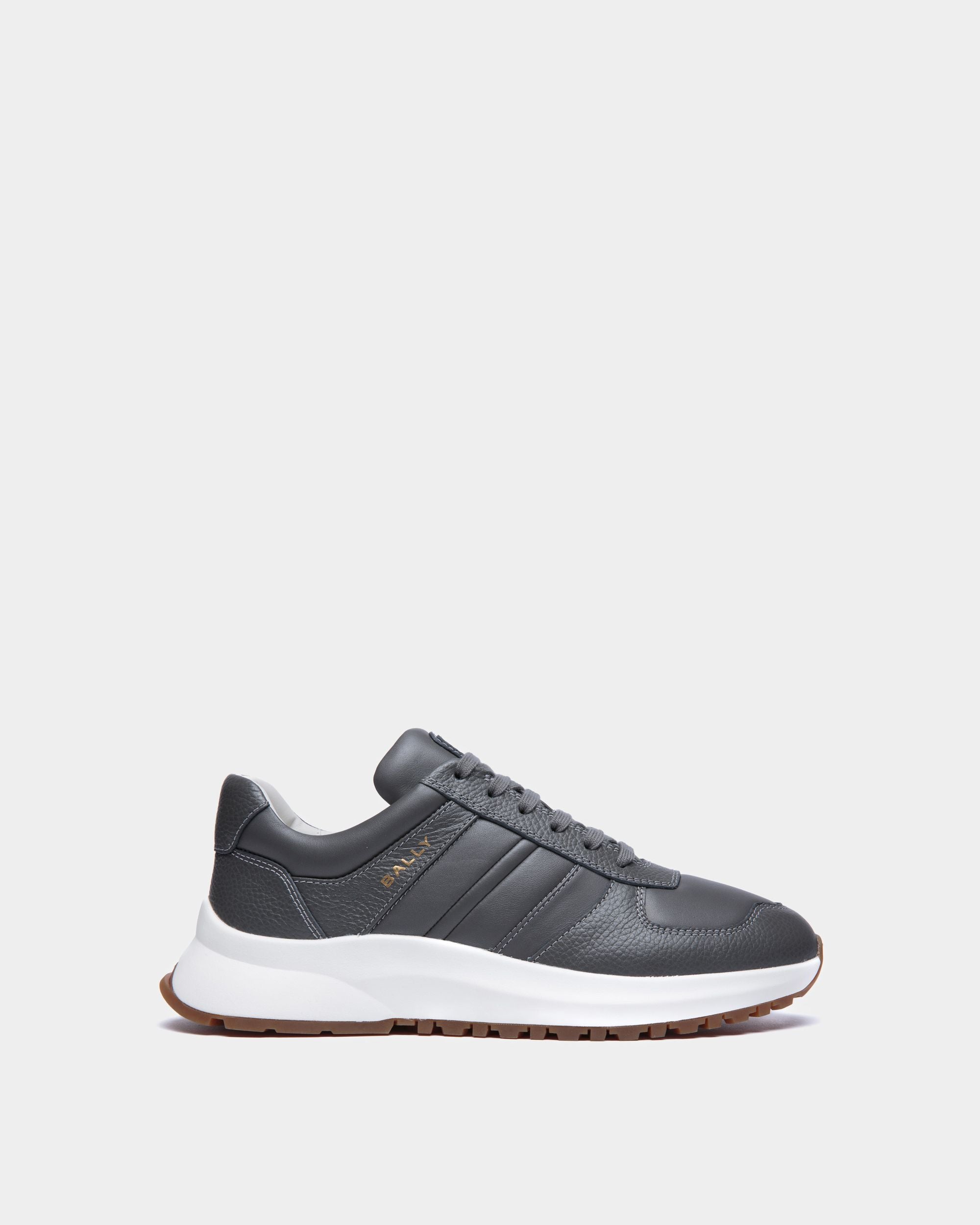 Outline Sneaker Aus Genarbtem Leder In Grau - Herren - Bally - 01