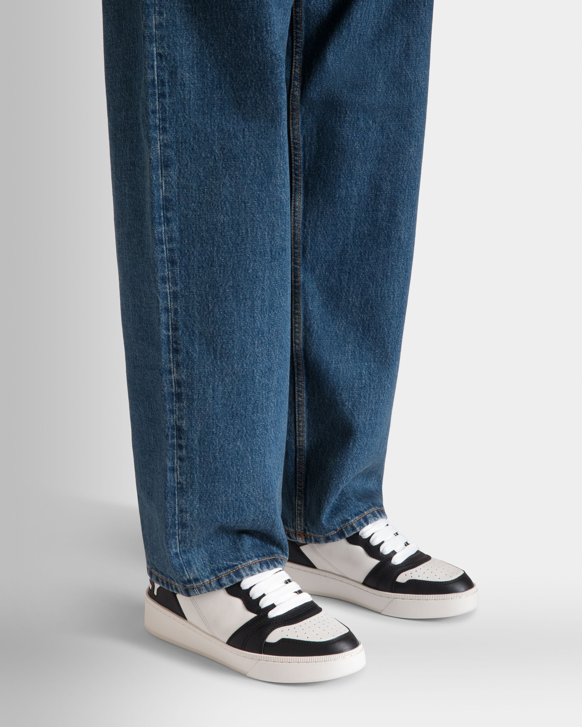 Raise Sneaker Aus Leder In Weiß Und Schwarz - Herren - Bally - 02