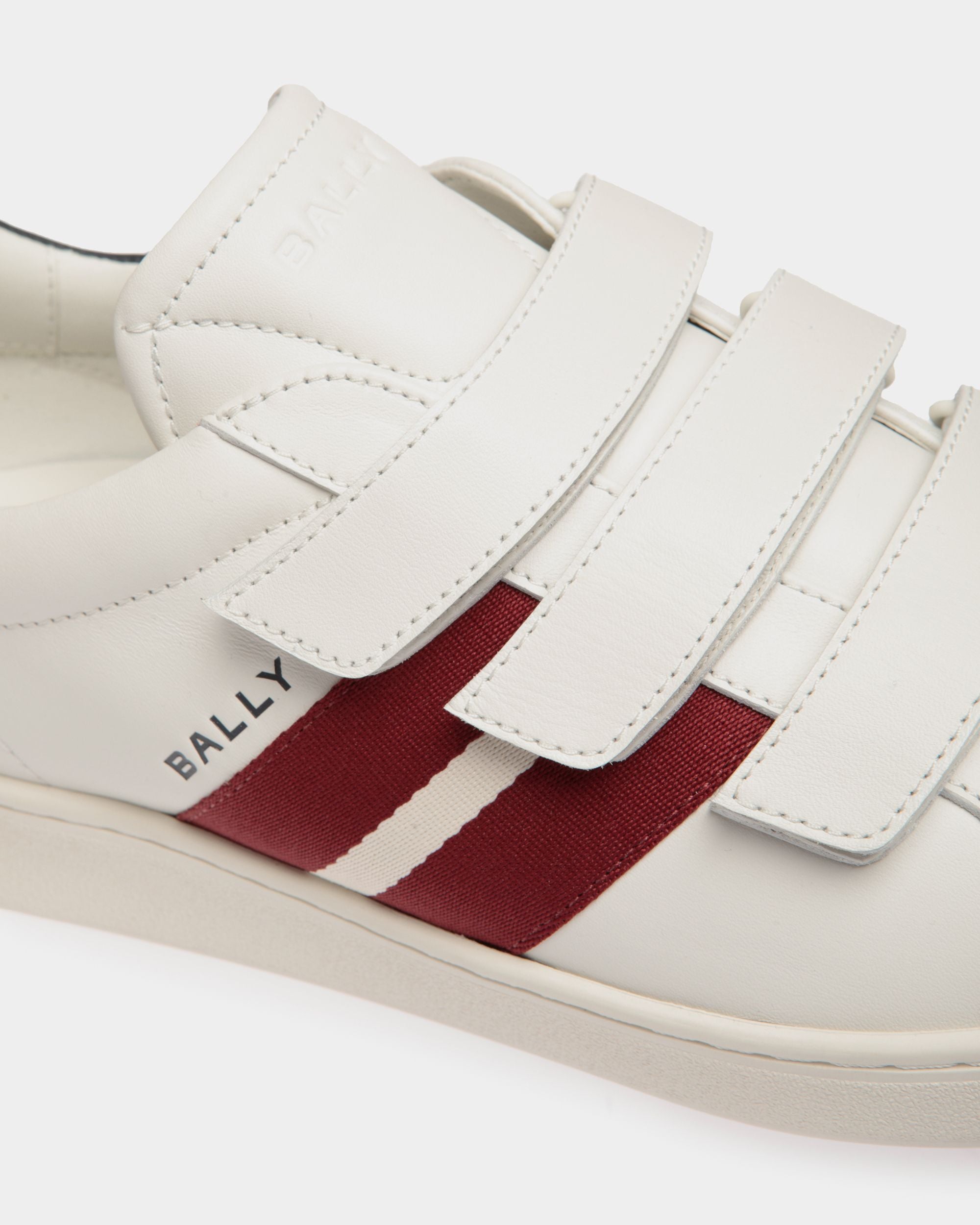 Sneakers Tennis Aus Leder In Weiß Und Navy Blue - Herren - Bally - 06