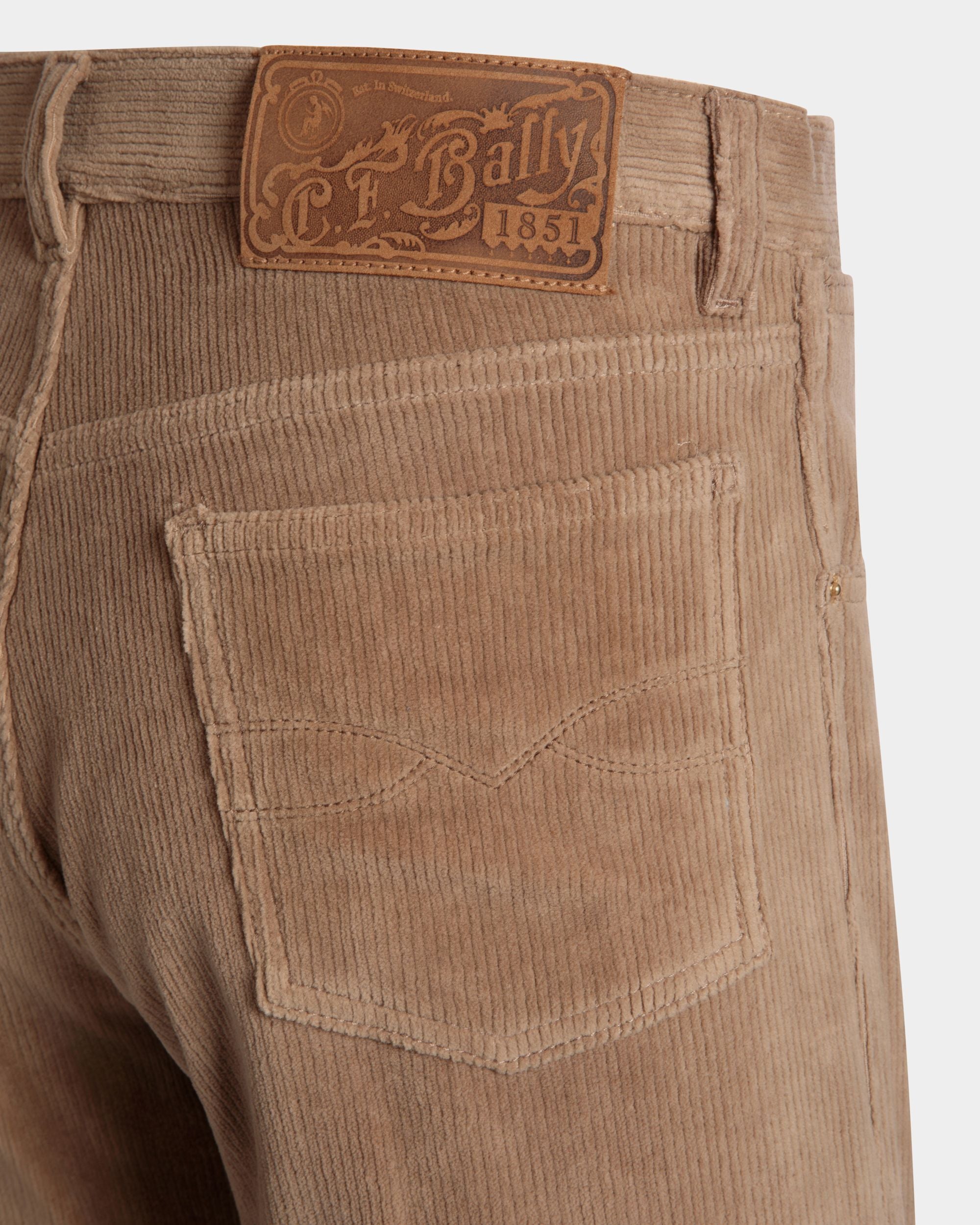 Hose Aus Cord In Camel - Herren - Bally - 02