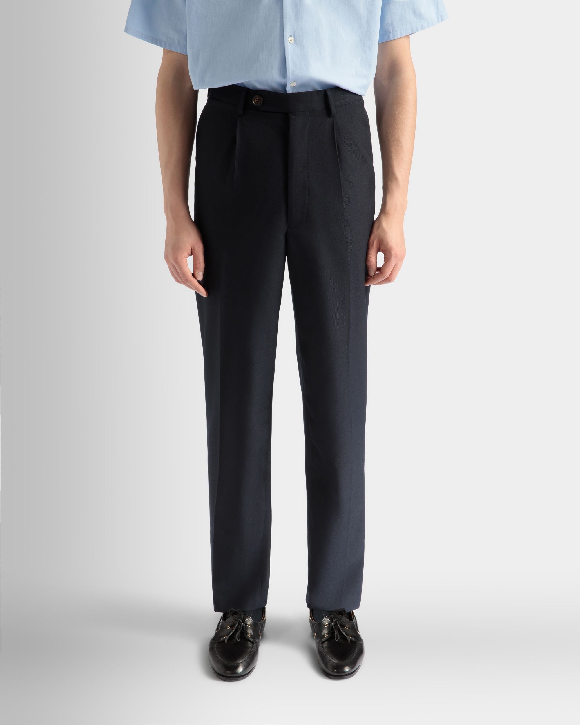 Hose Aus Einer Wollmischung In Navy Blue - Herren - Bally - 03