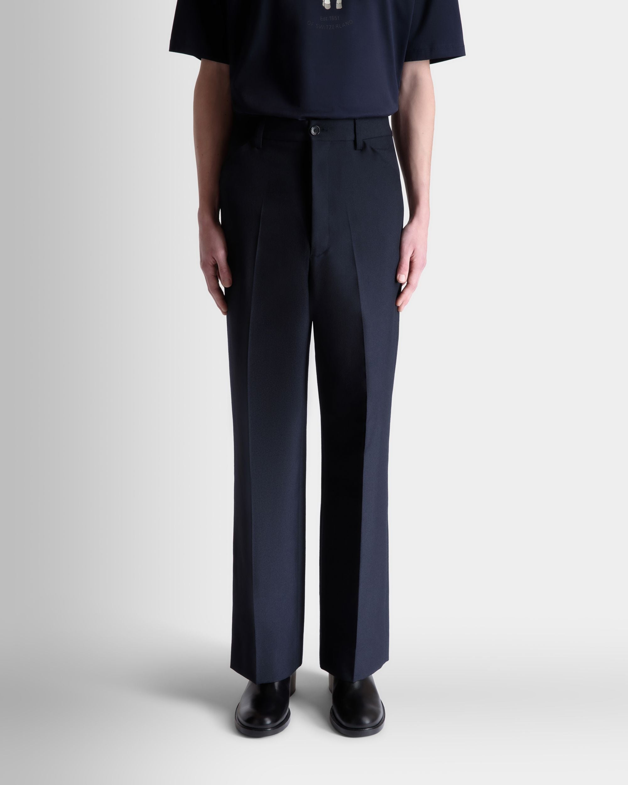 Maßgeschneiderte Hose Aus Einer Wollmischung In Navy Blue - Herren - Bally - 08
