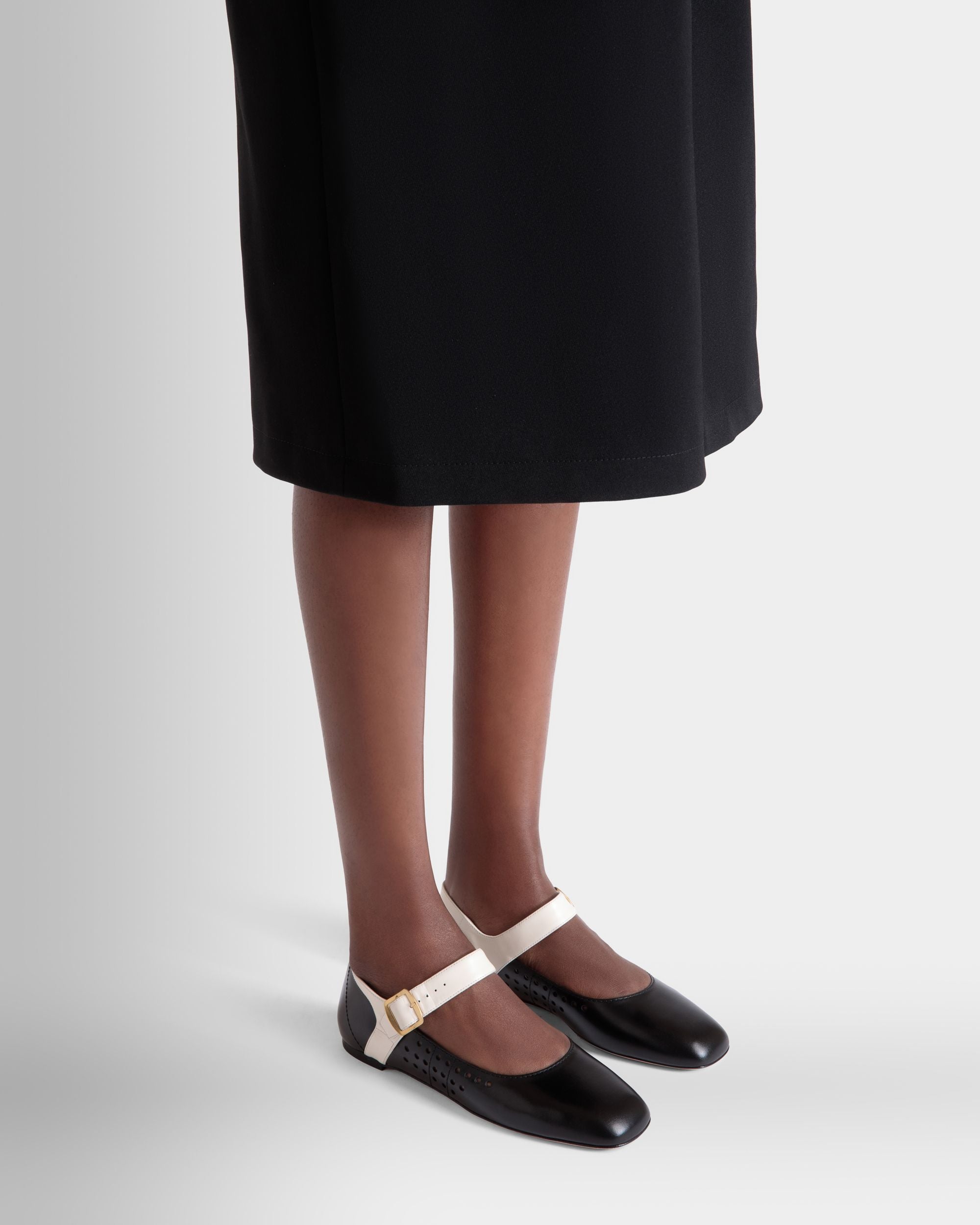 Ballyrina Ballerina Aus Leder In Schwarz Und Weiß - Damen - Bally - 02