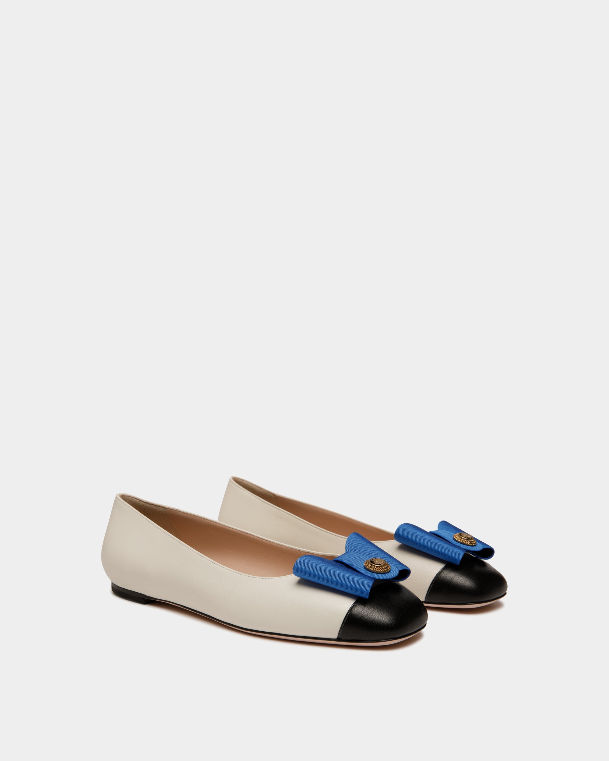 B-Bow Ballerina Aus Leder In Schwarz Und Weiß - Damen - Bally - 03
