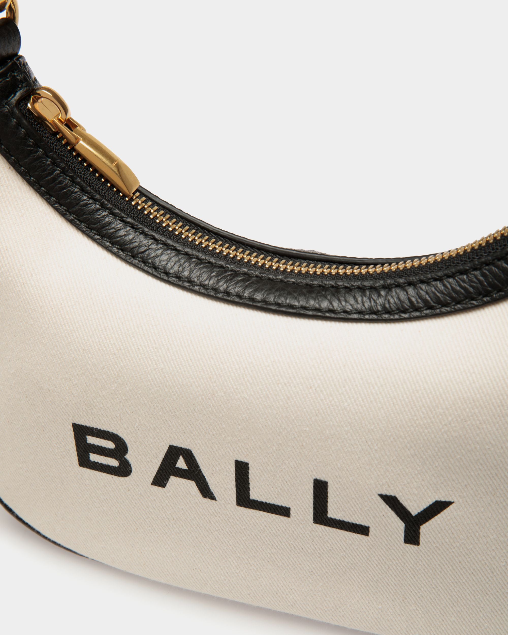Bar Mini-Umhängetasche Aus Weißem Canvas Und Schwarzem Leder - Damen - Bally - 05