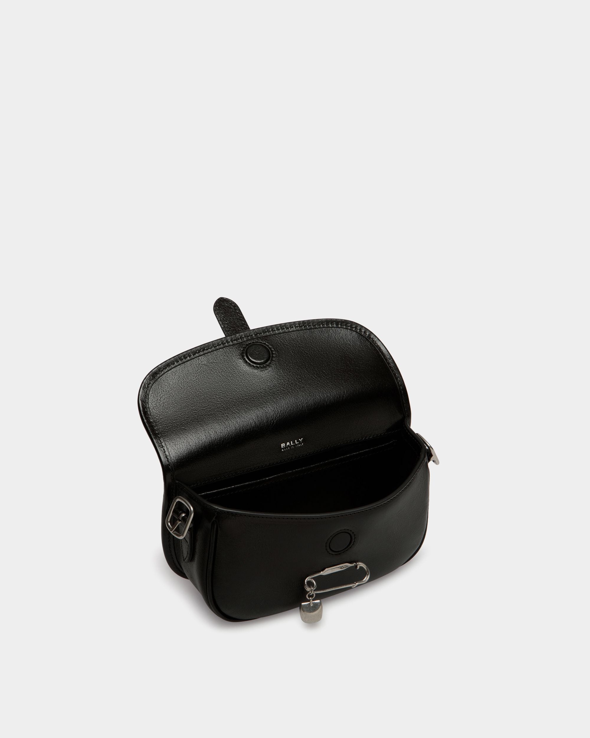 Beckett Minitasche Aus Schwarzem Leder Mit Bally Pin - Damen - Bally - 05